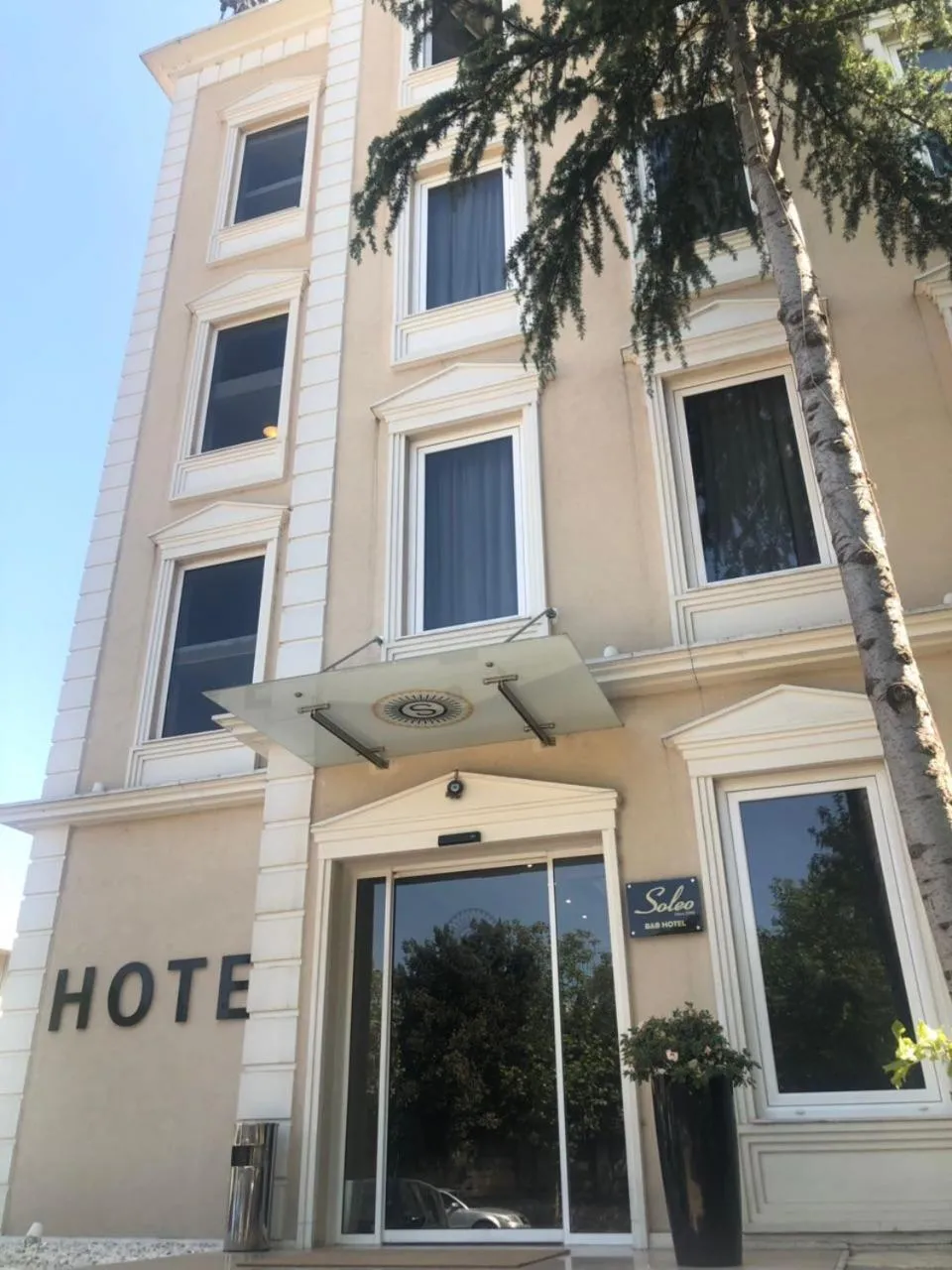 Soleo Hotel