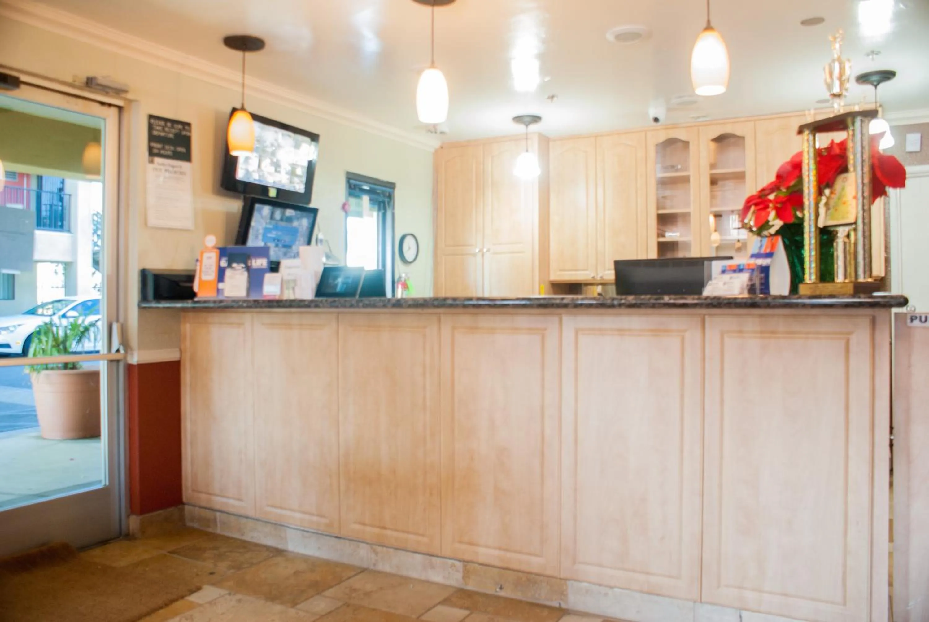 Lobby or reception in Super 8 by Wyndham Indio