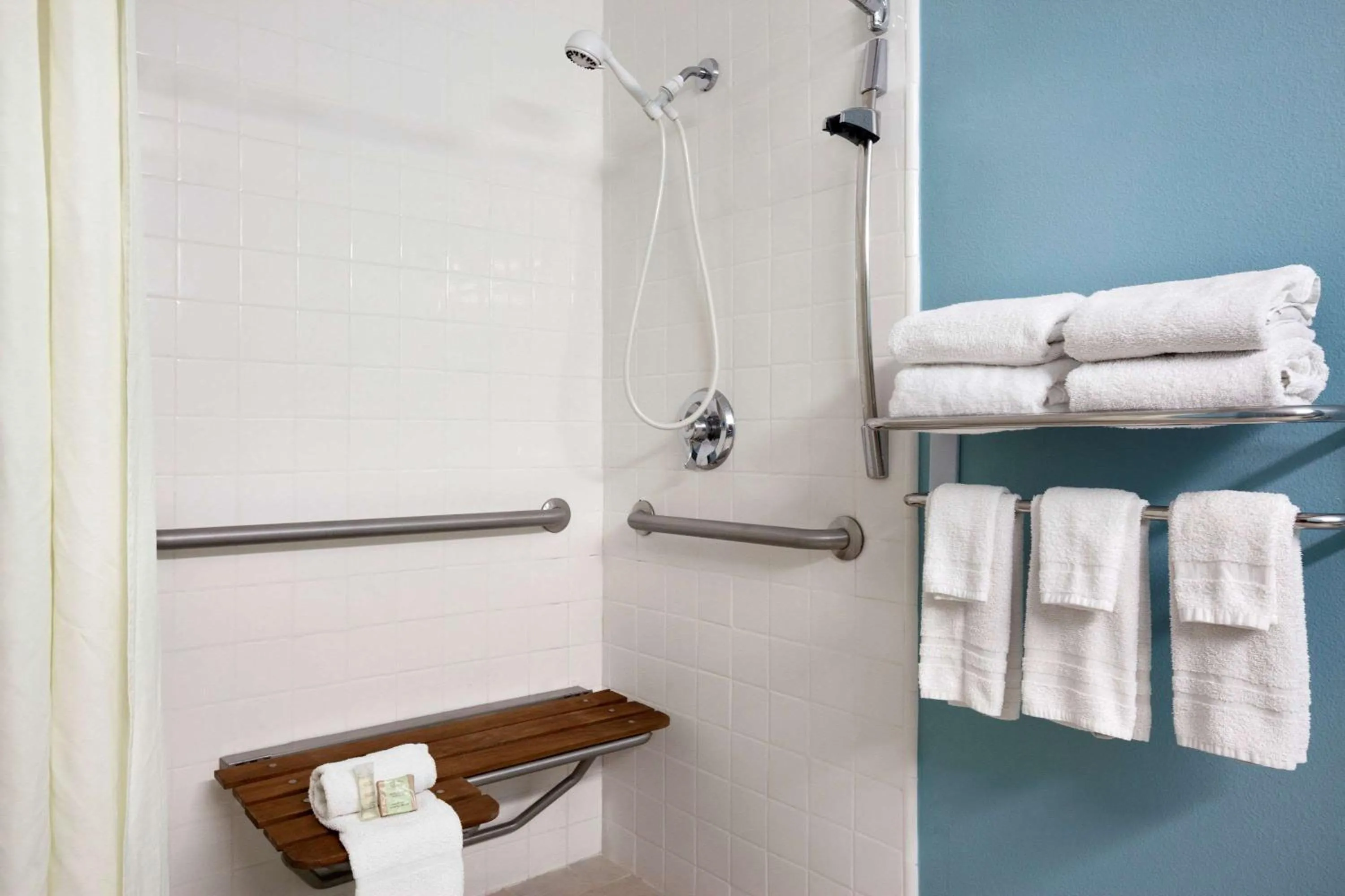 Bathroom in Super 8 by Wyndham Indio