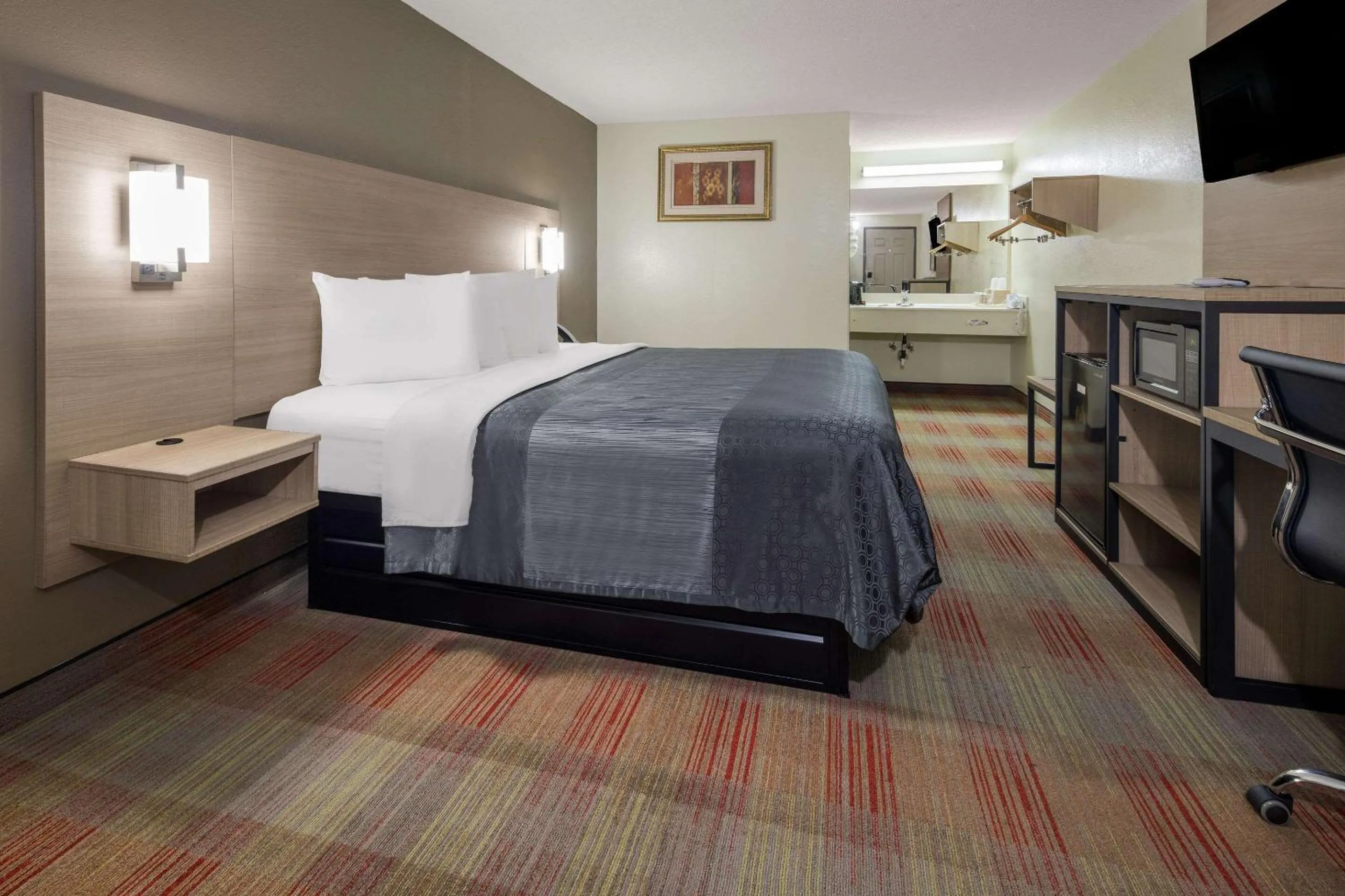 Bedroom, Bed in Rodeway Inn Ardmore I-65