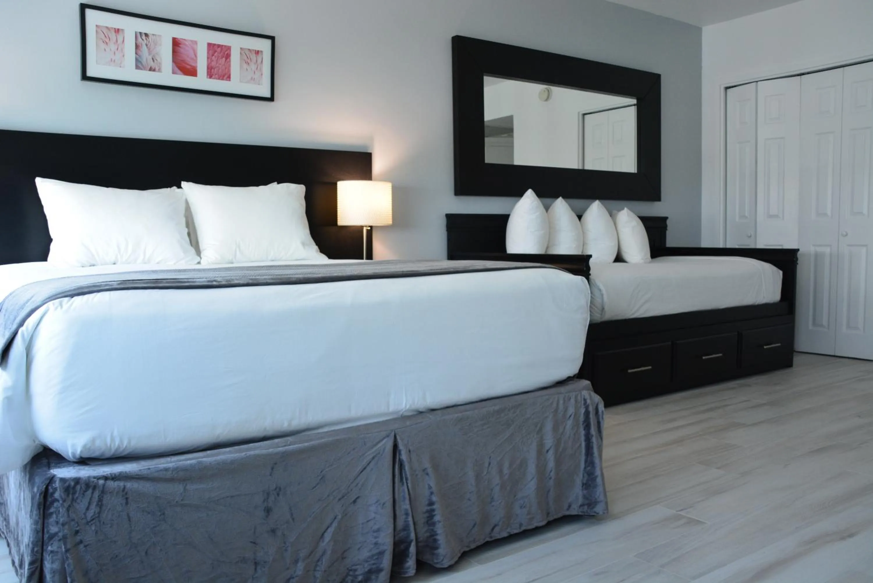 Studio with Balcony in New Point Miami Beach Apartments