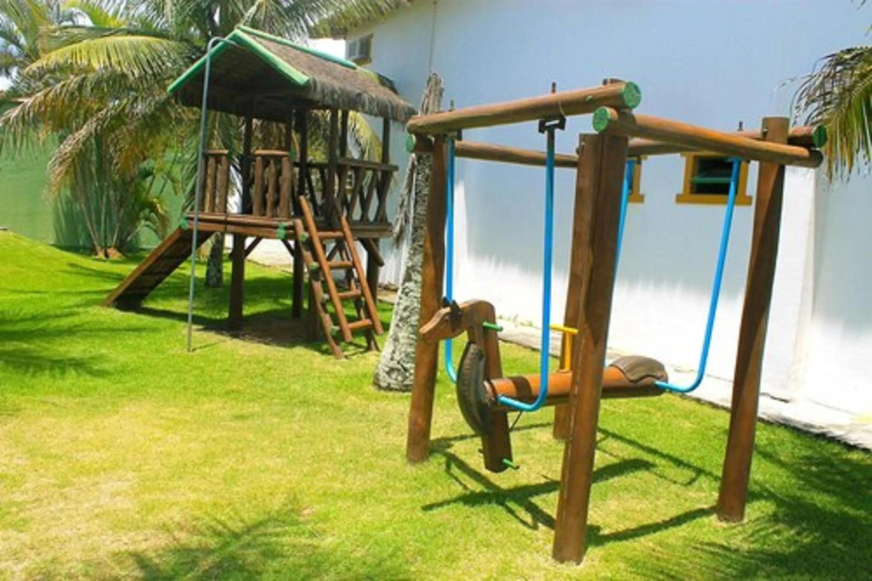 Children play ground in OYO Pousada do Wagner, Rio das Ostras