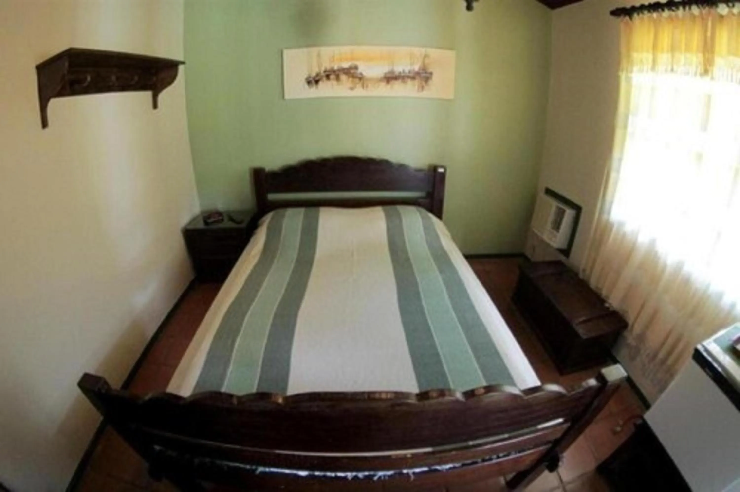 Bedroom, Bed in OYO Pousada do Wagner, Rio das Ostras