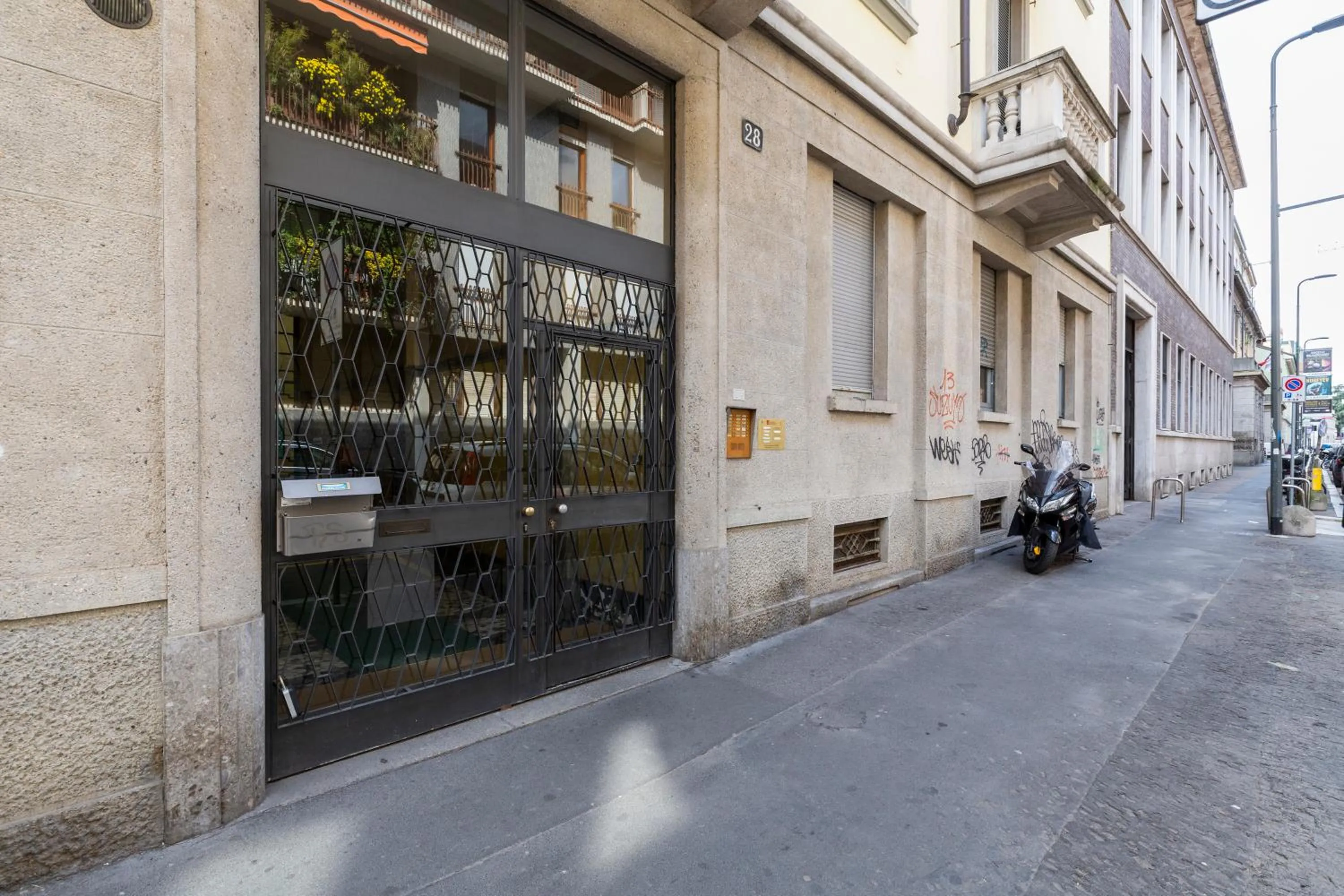 Facade/entrance in Titty House - Crocetta