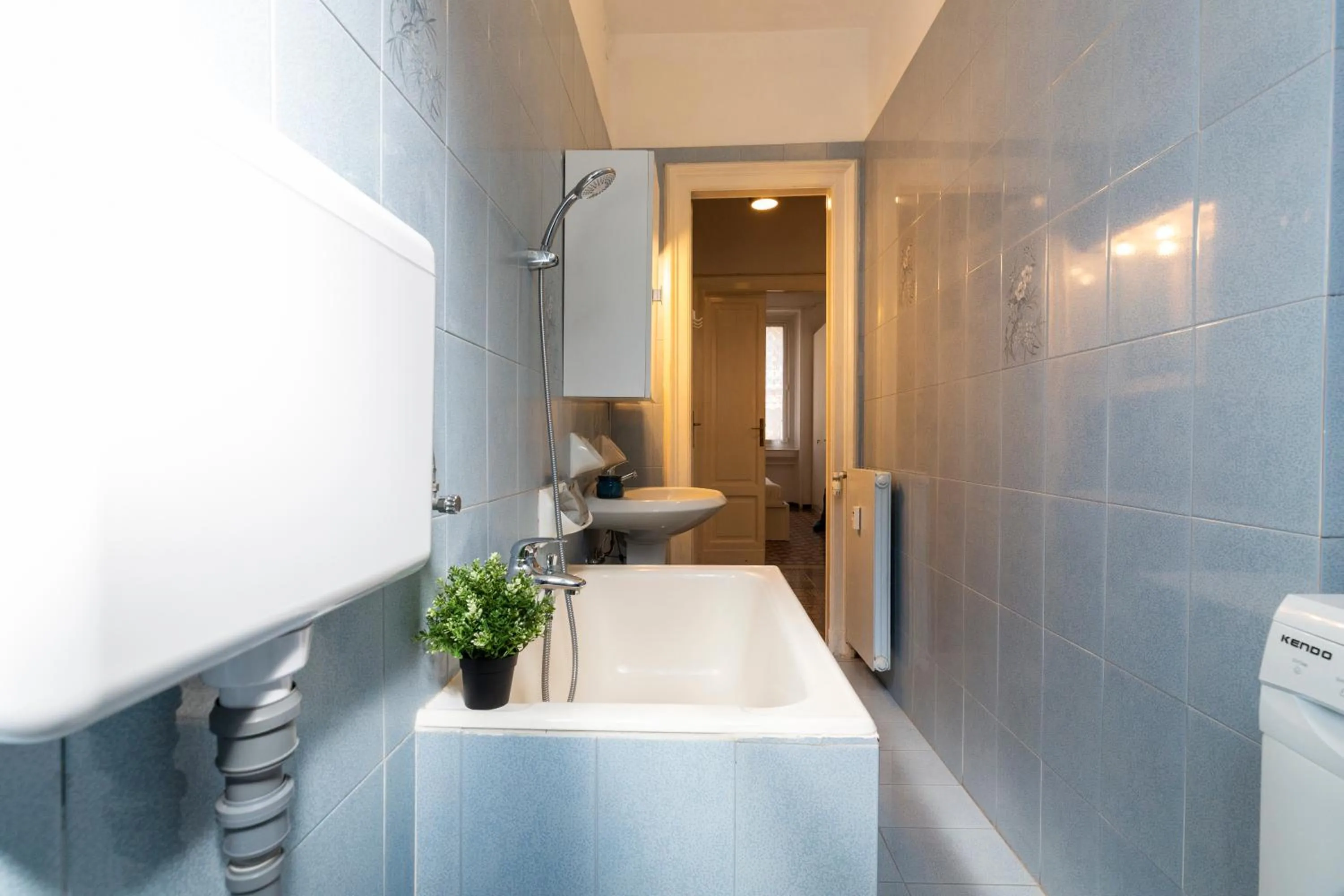 Bathroom in Titty House - Crocetta