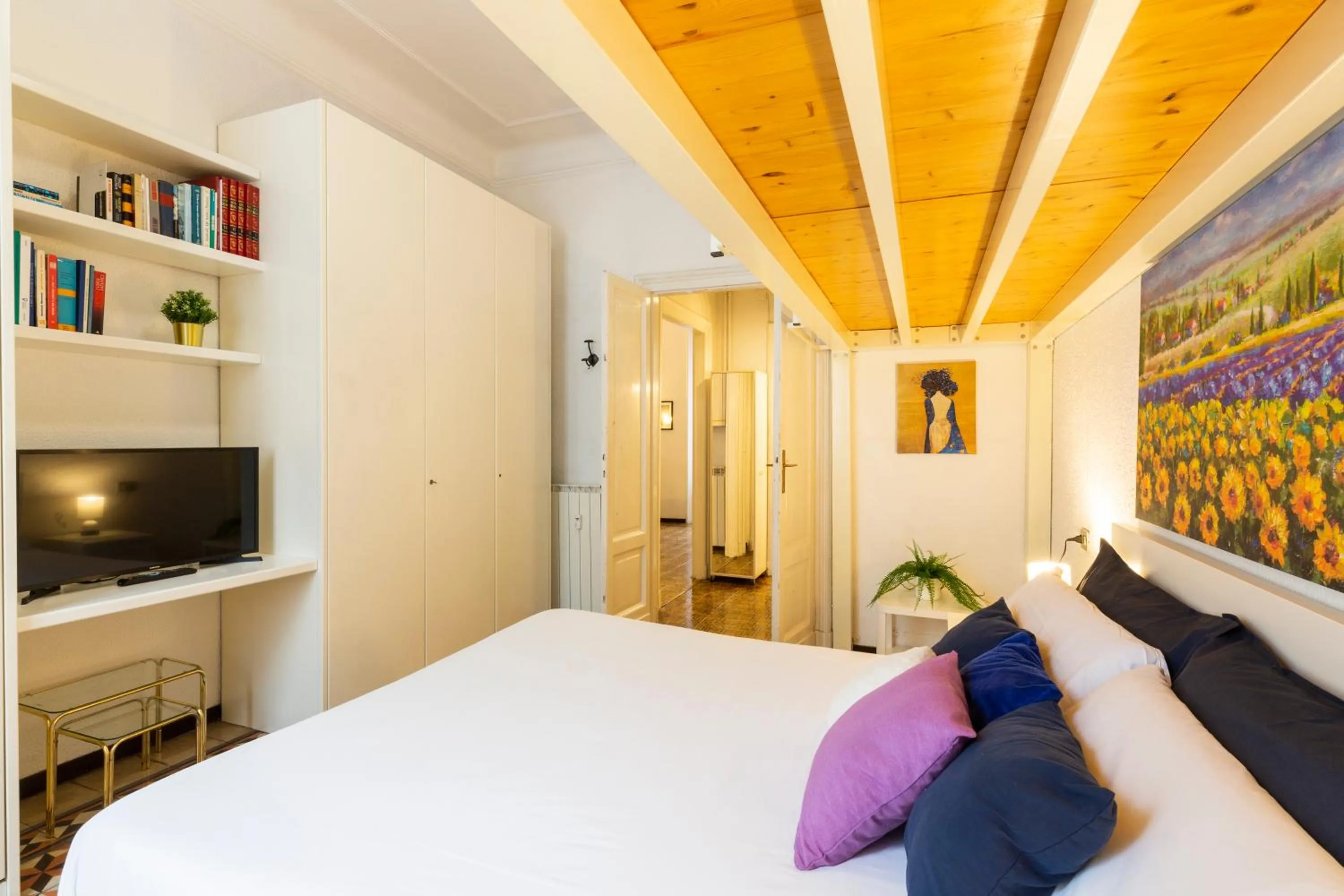 Bedroom, Bed in Titty House - Crocetta