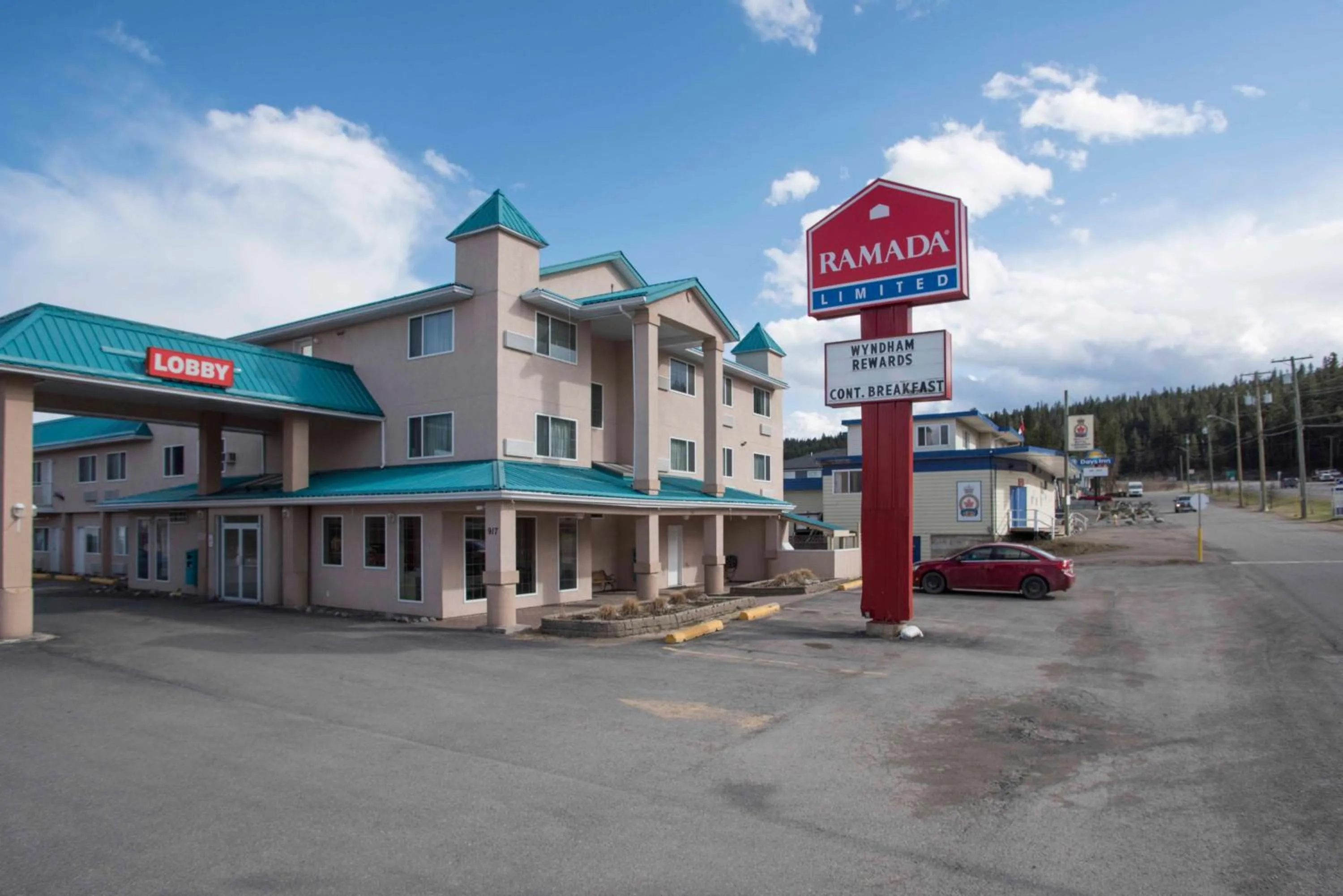 Property building in Ramada Limited 100 Mile House