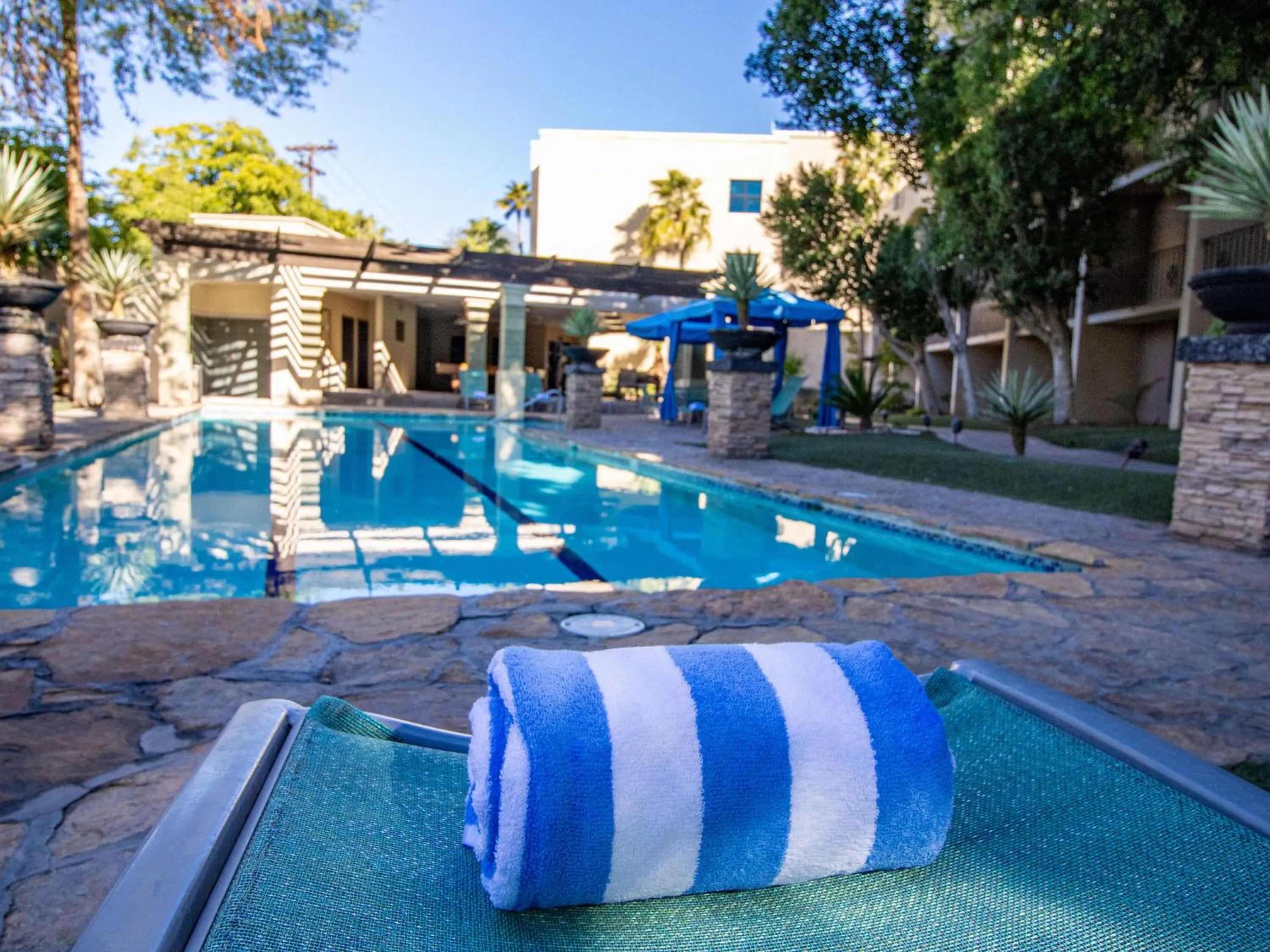 Swimming pool in Hotel Araiza Mexicali