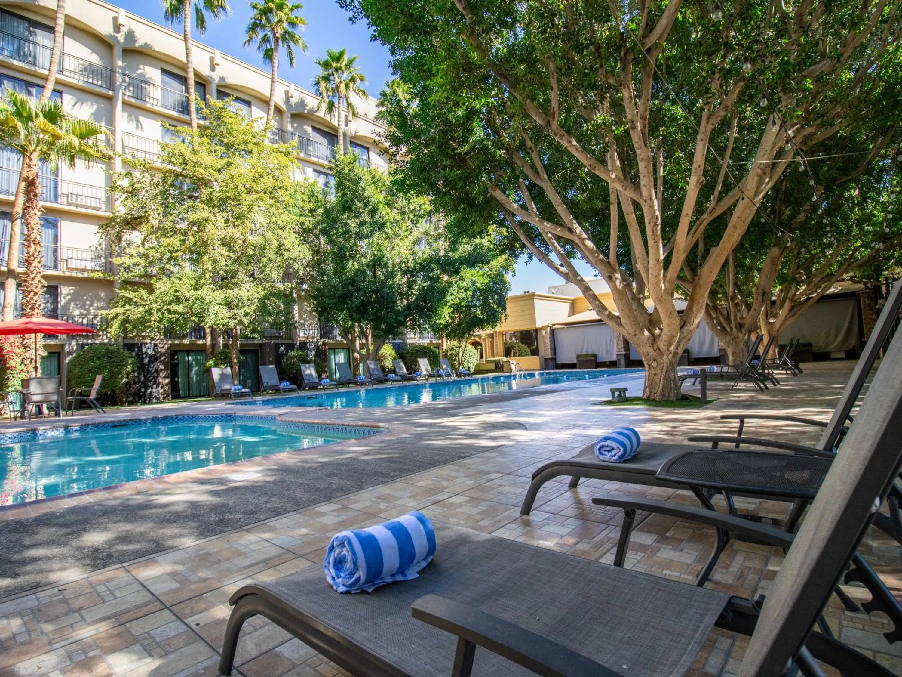 Swimming pool in Hotel Araiza Mexicali