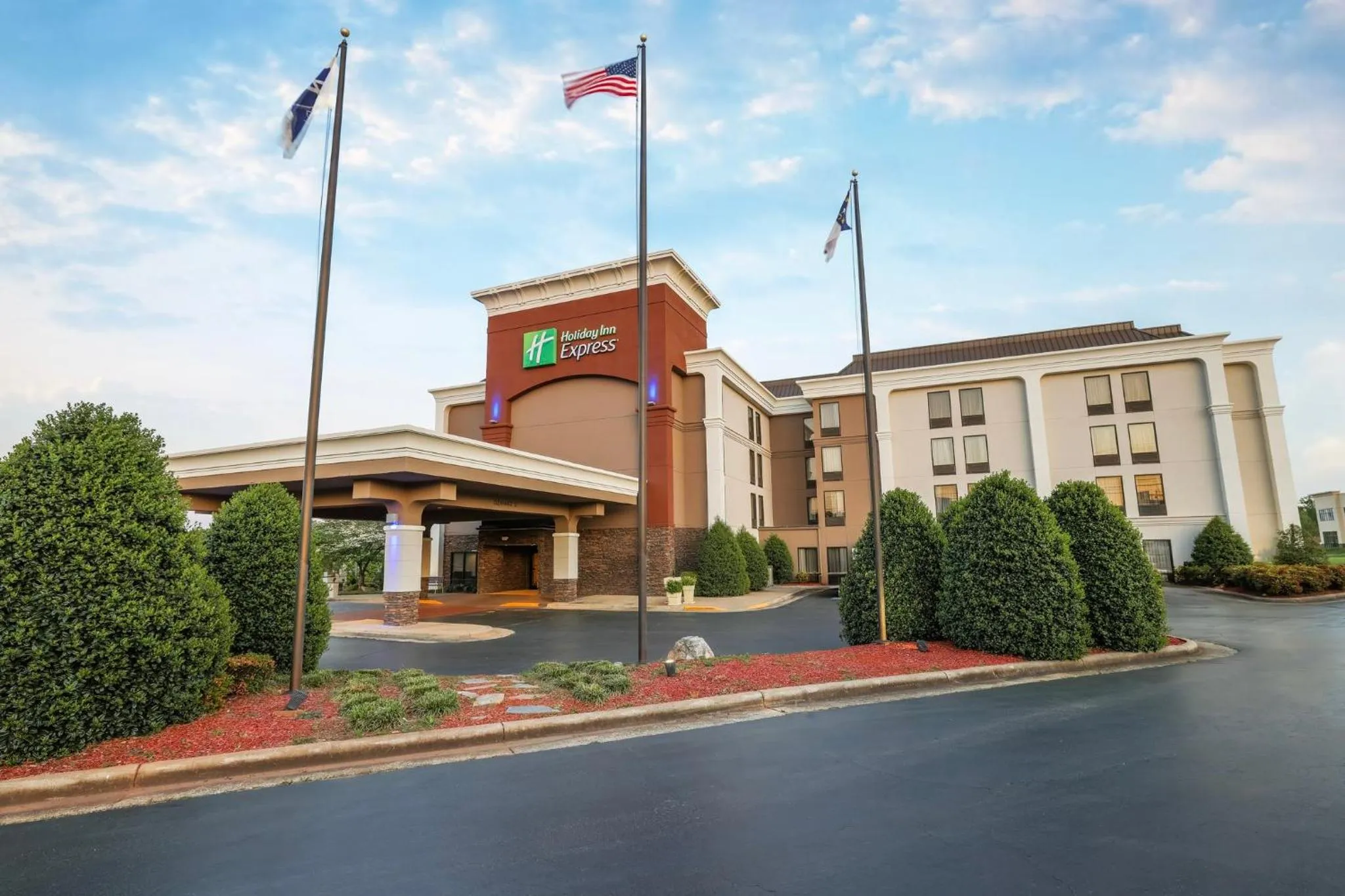 Property building in Holiday Inn Express Burlington by IHG