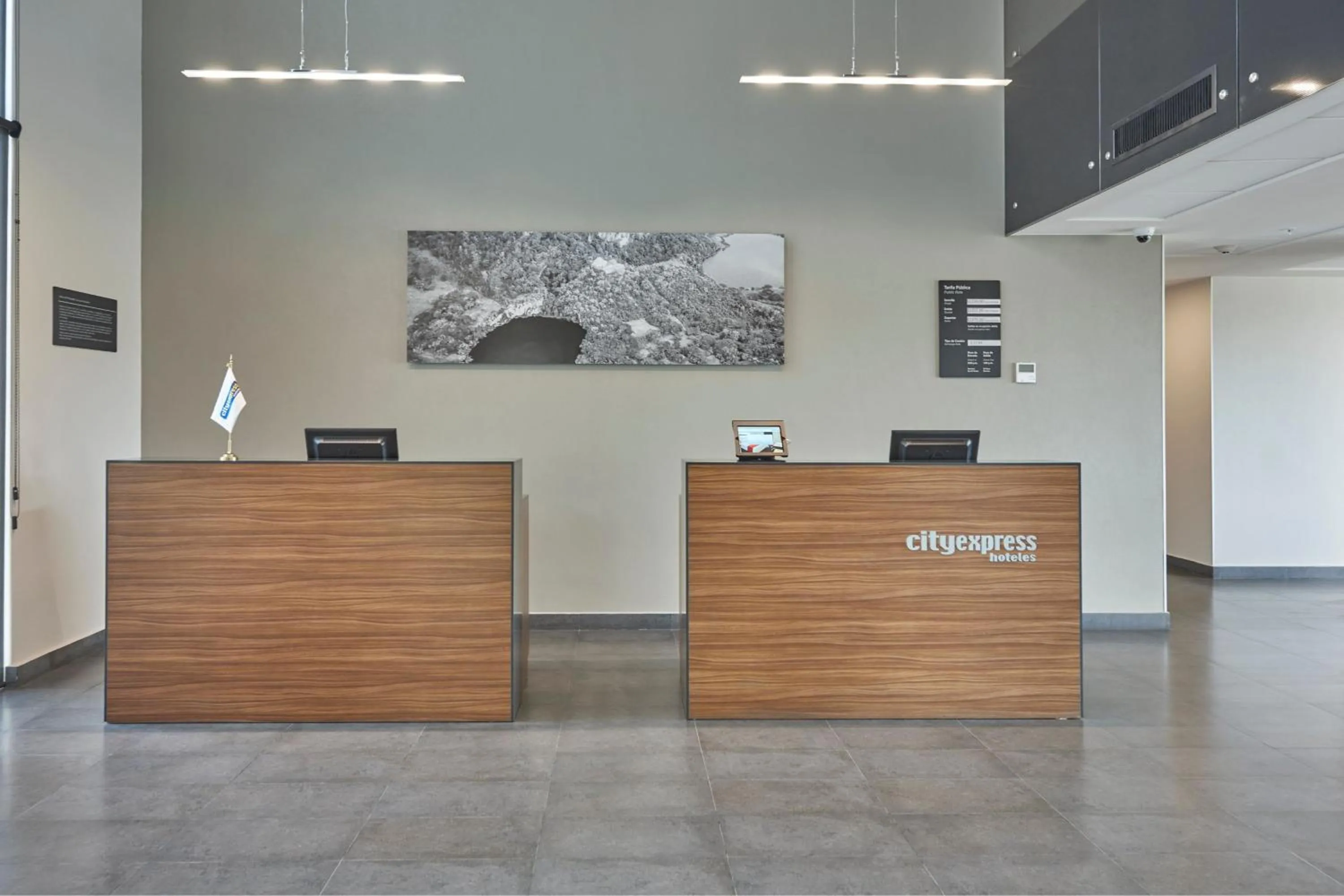 Lobby or reception in City Express by Marriott Comitán