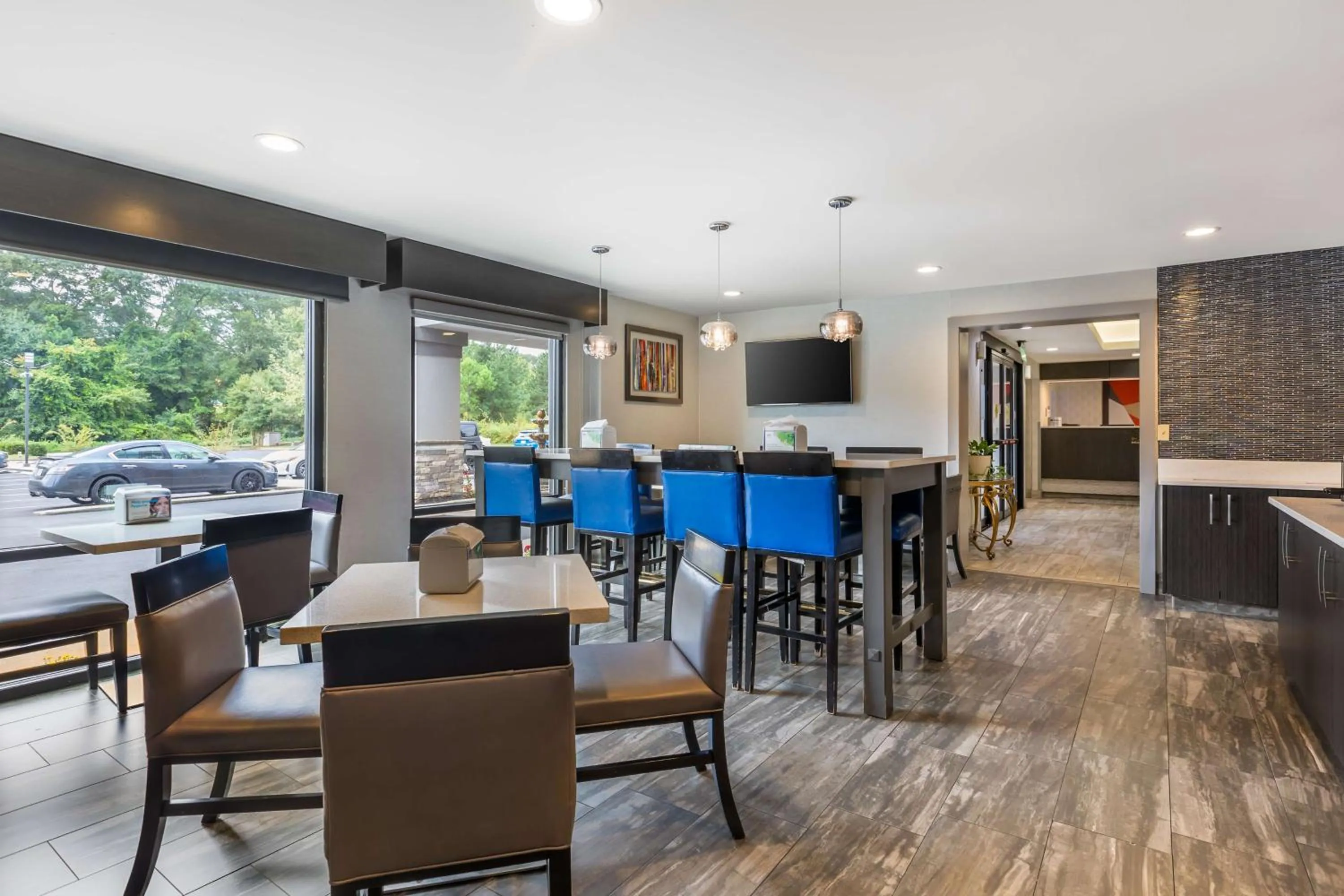 Breakfast in Best Western Plus Spartanburg