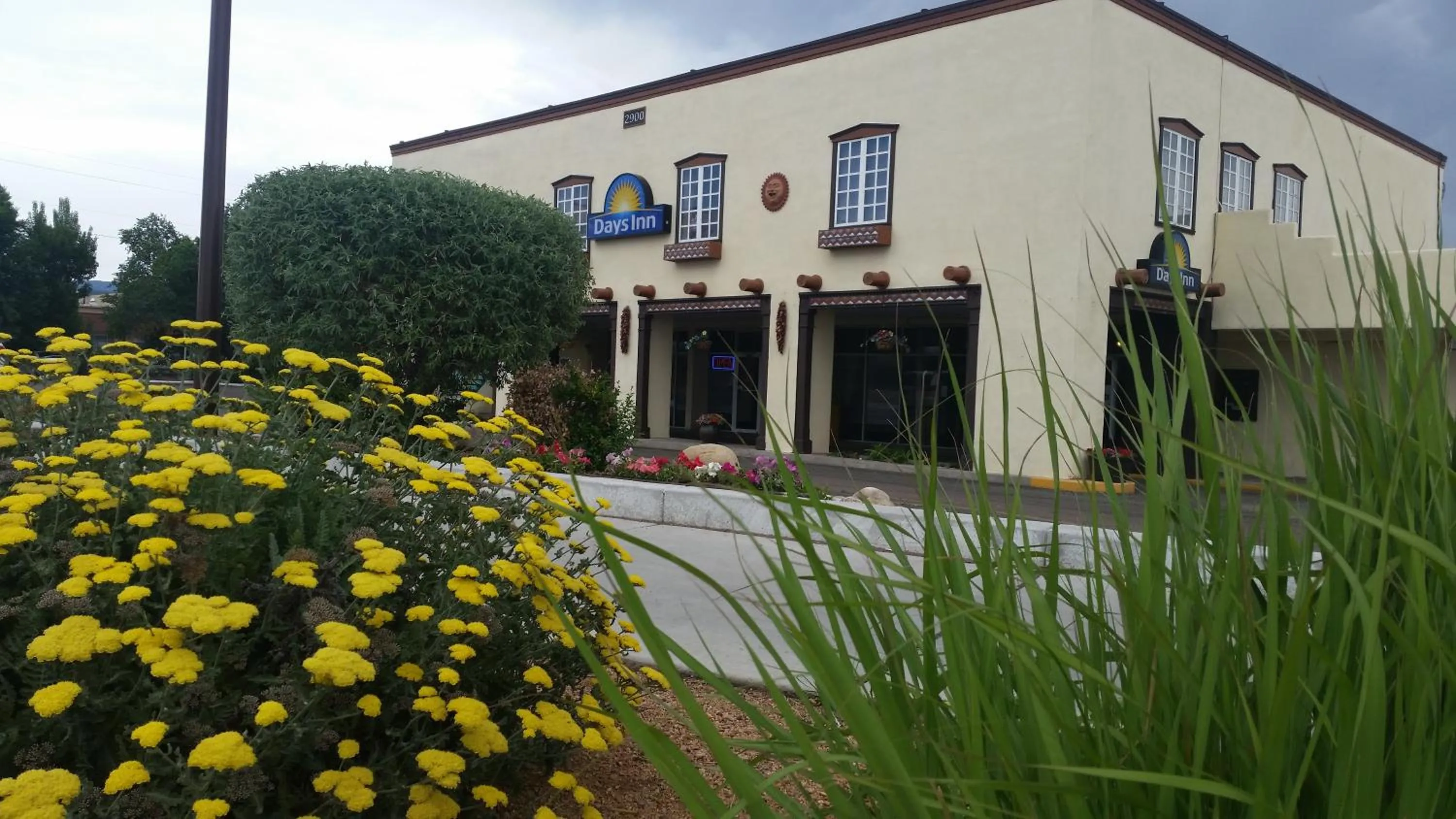 Property building in Days Inn by Wyndham Santa Fe New Mexico