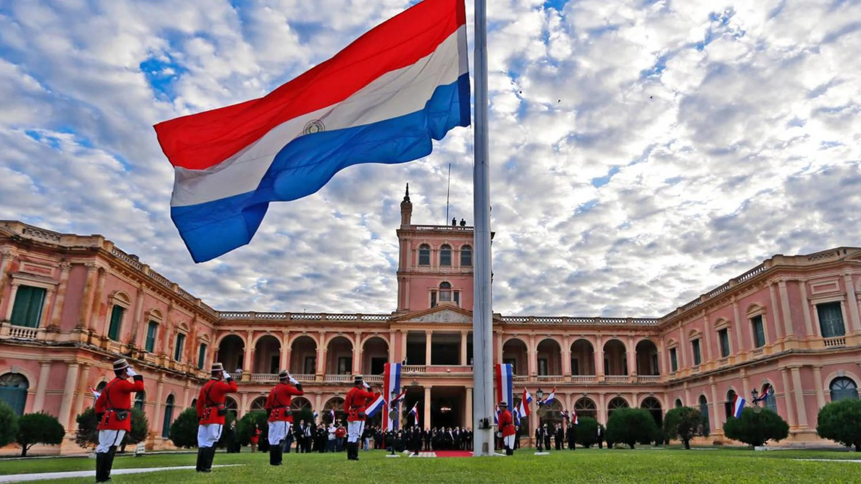 Nearby landmark in Crowne Plaza Asunción by IHG