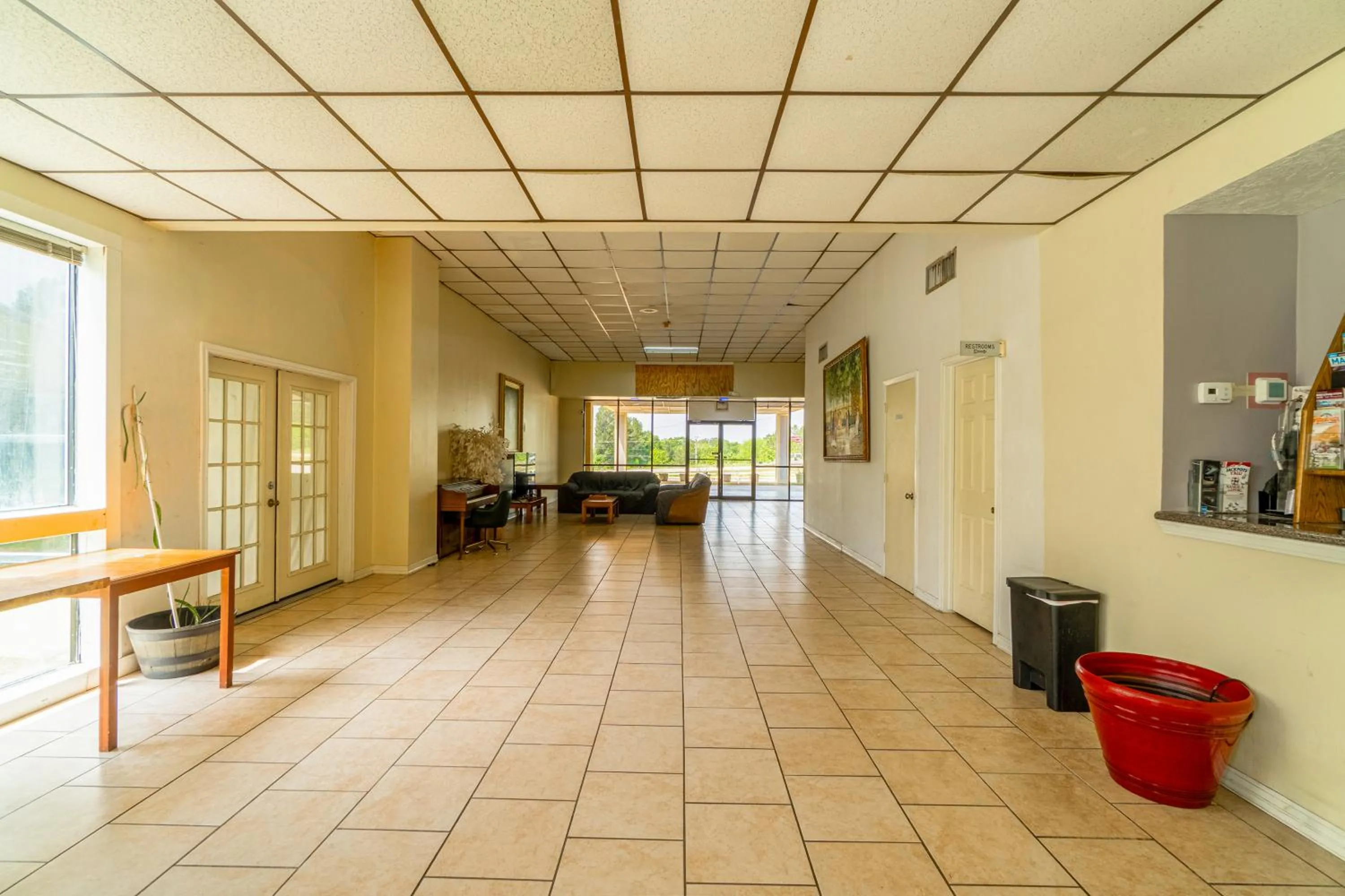 Lobby or reception in Economy Inn By OYO Livingston TX Hwy 59