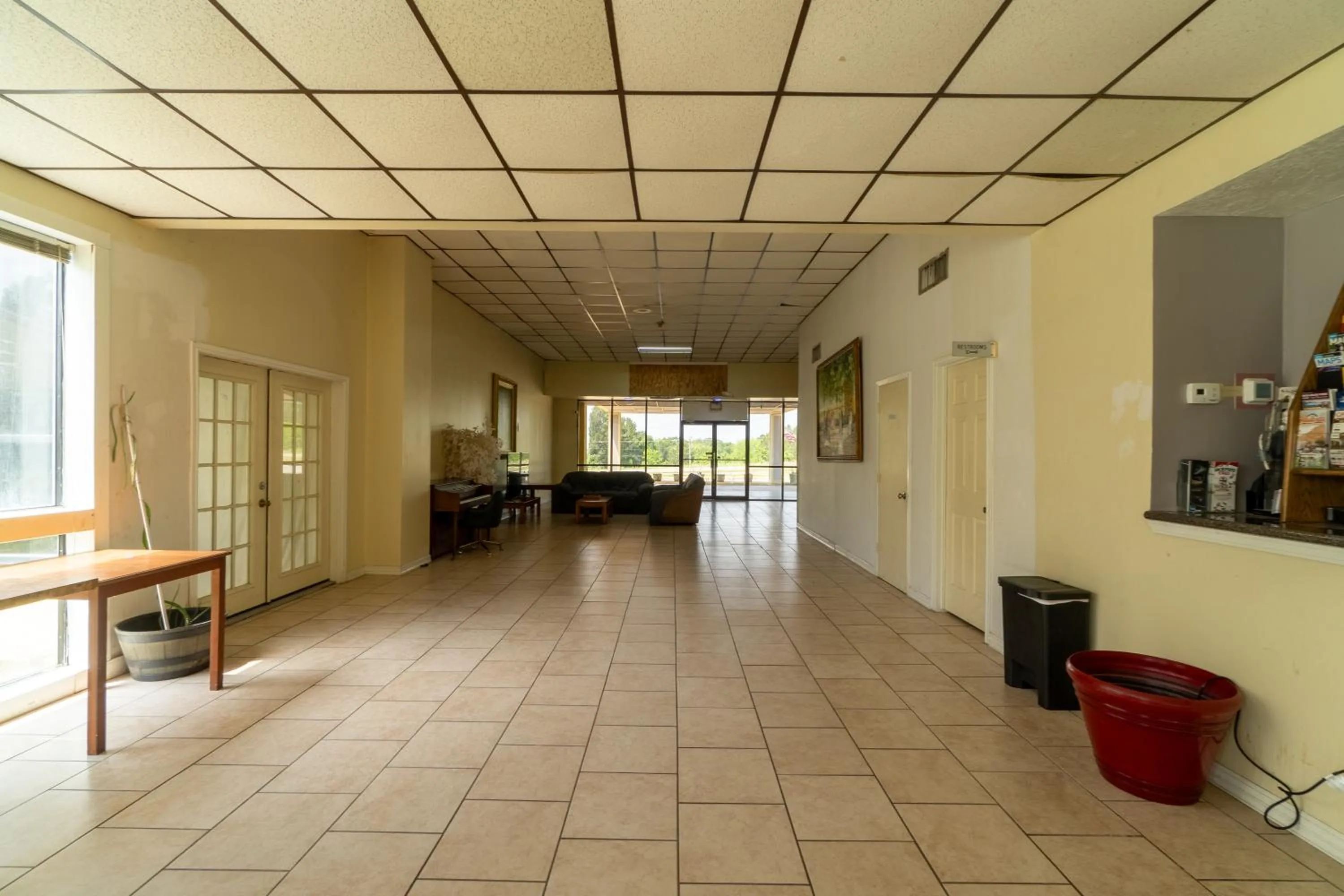 Lobby or reception in Economy Inn By OYO Livingston TX Hwy 59