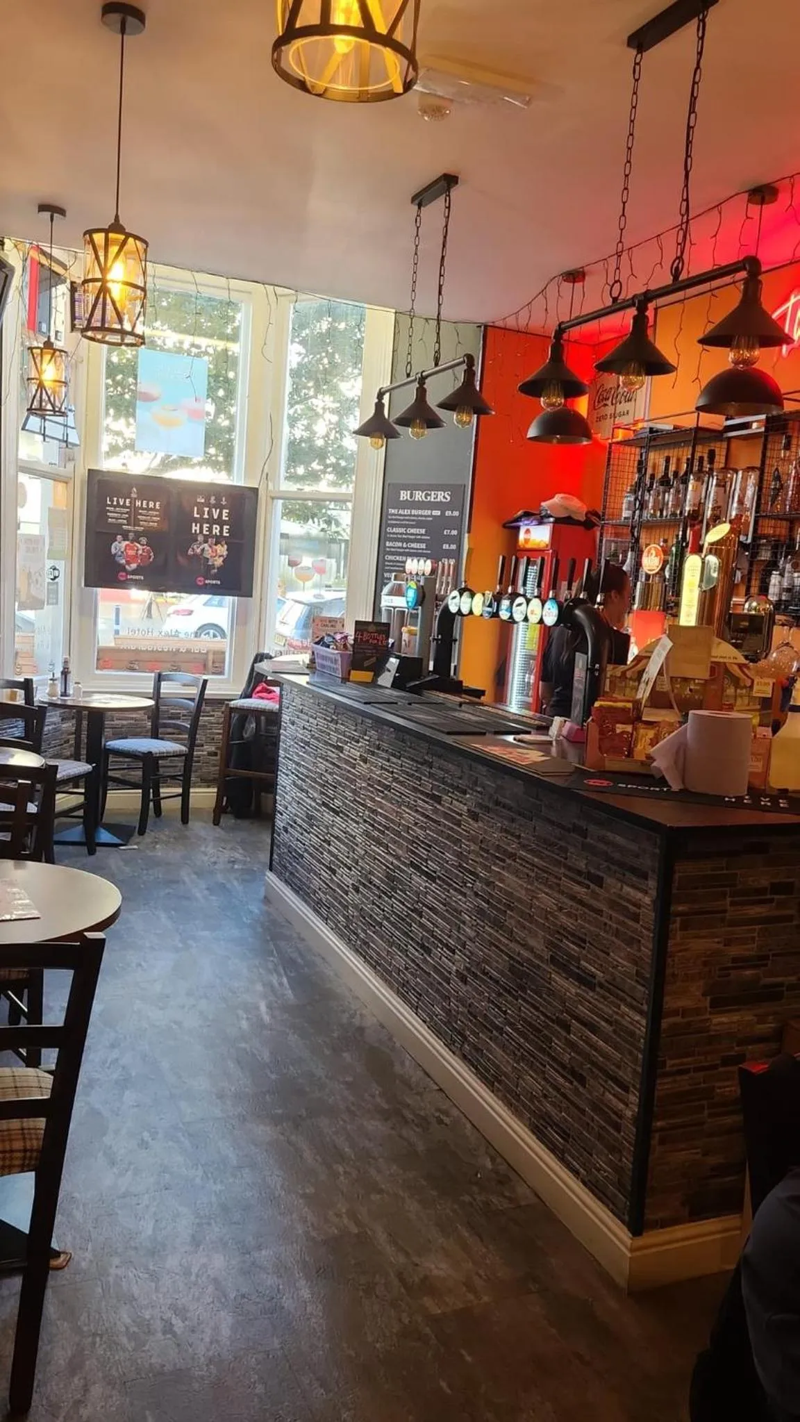 The New Alexandra Hotel