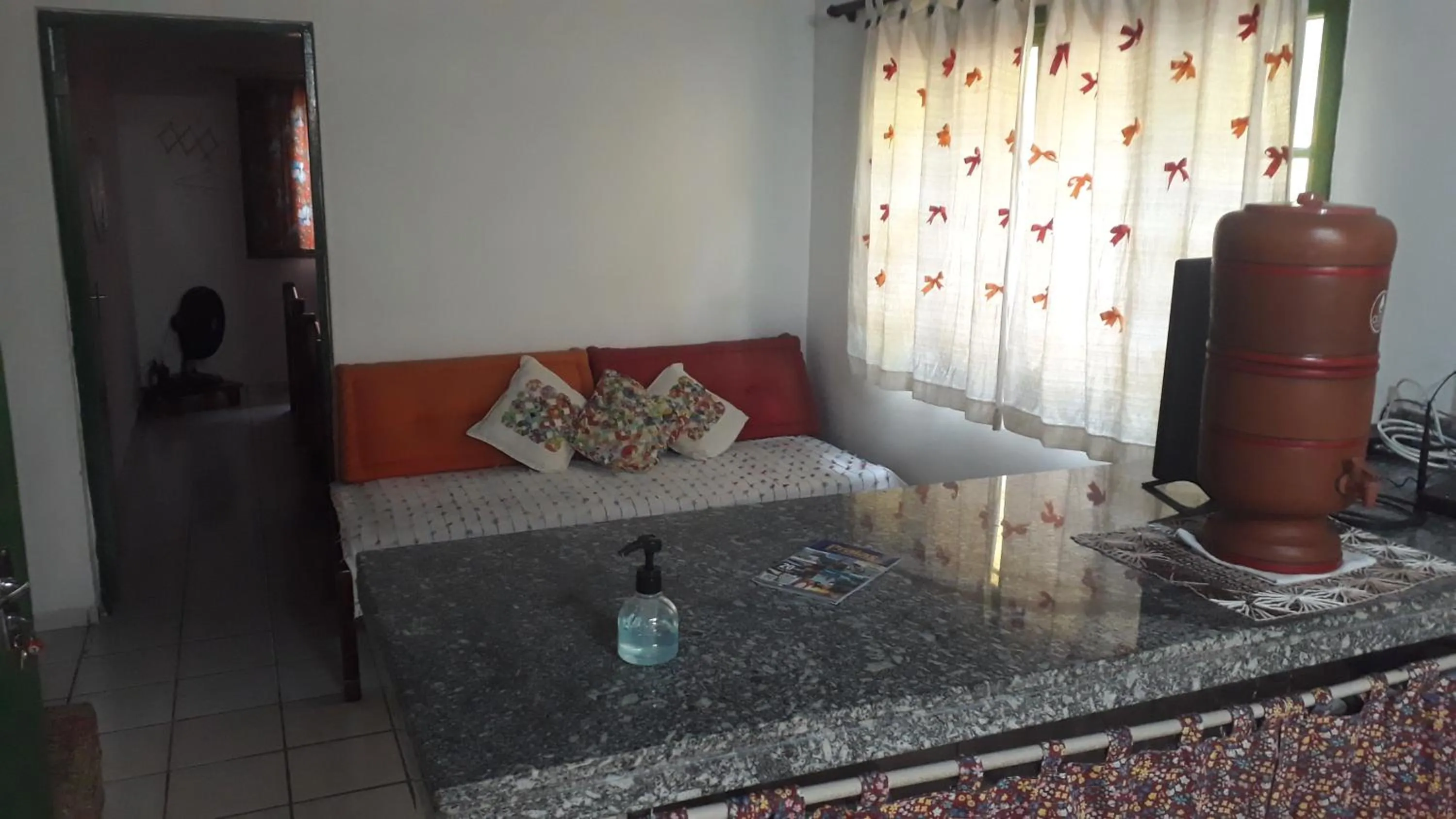 Alegria casa 3 dorms Cond Fechado churrasqueira piscina