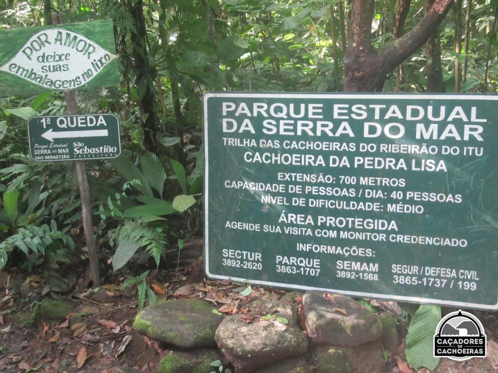 Alegria casa 3 dorms Cond Fechado churrasqueira piscina