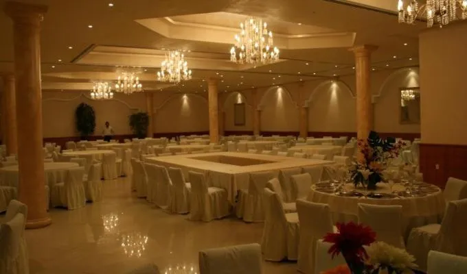Banquet/Function facilities in Grand Royal Tampico