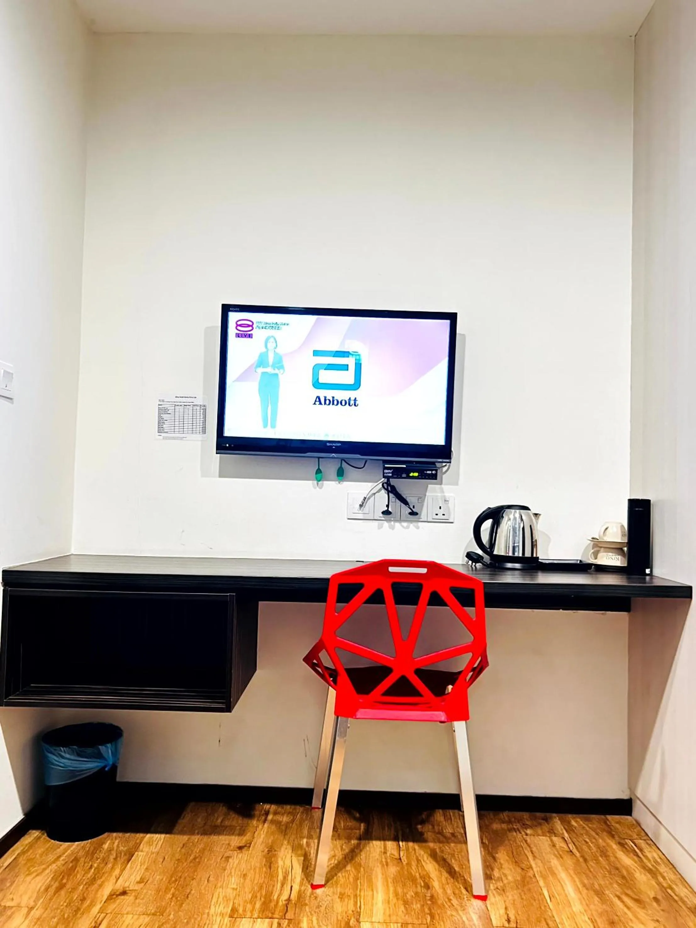 Photo of the whole room in Kino Hotel