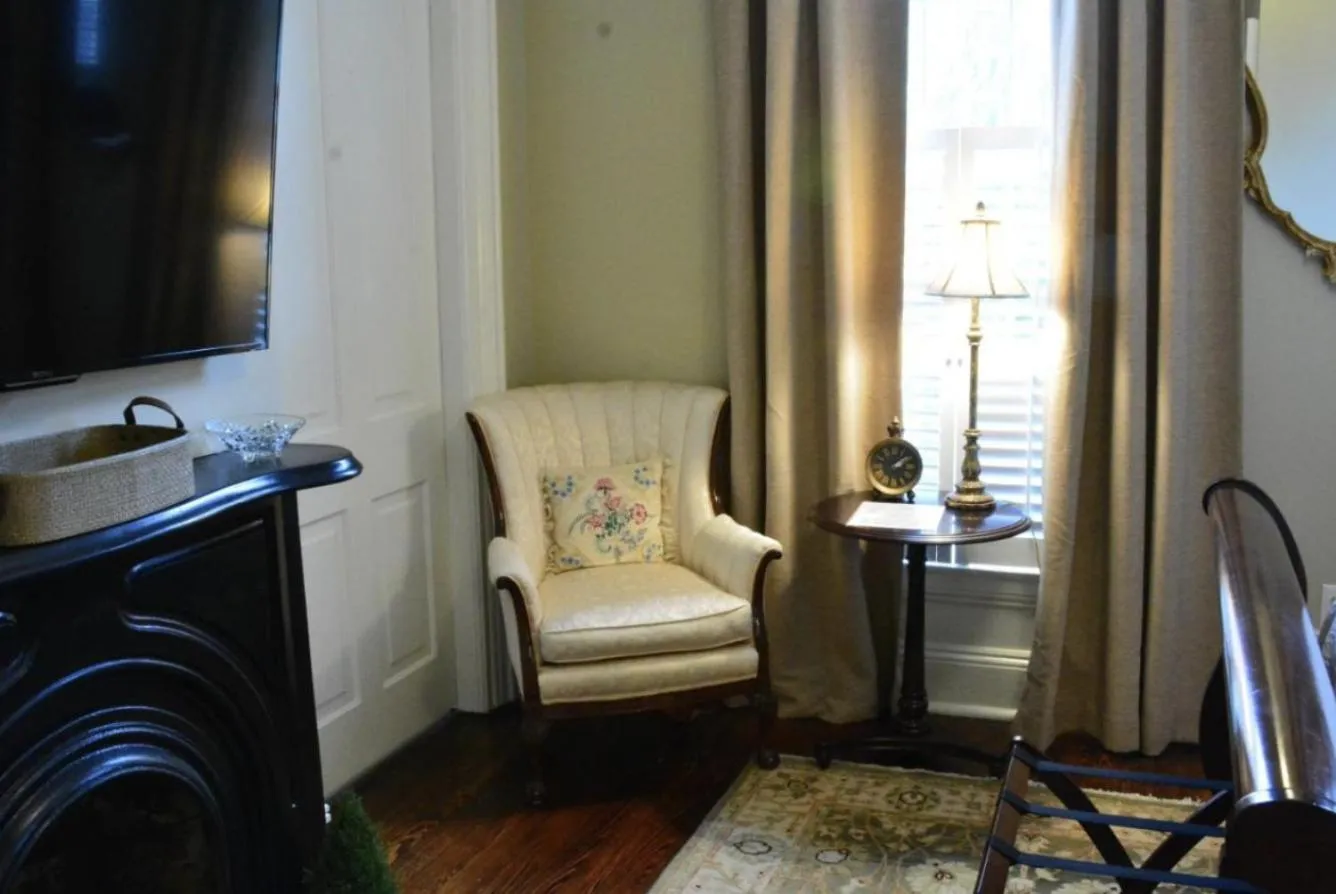 Seating area in The Wynne House Inn