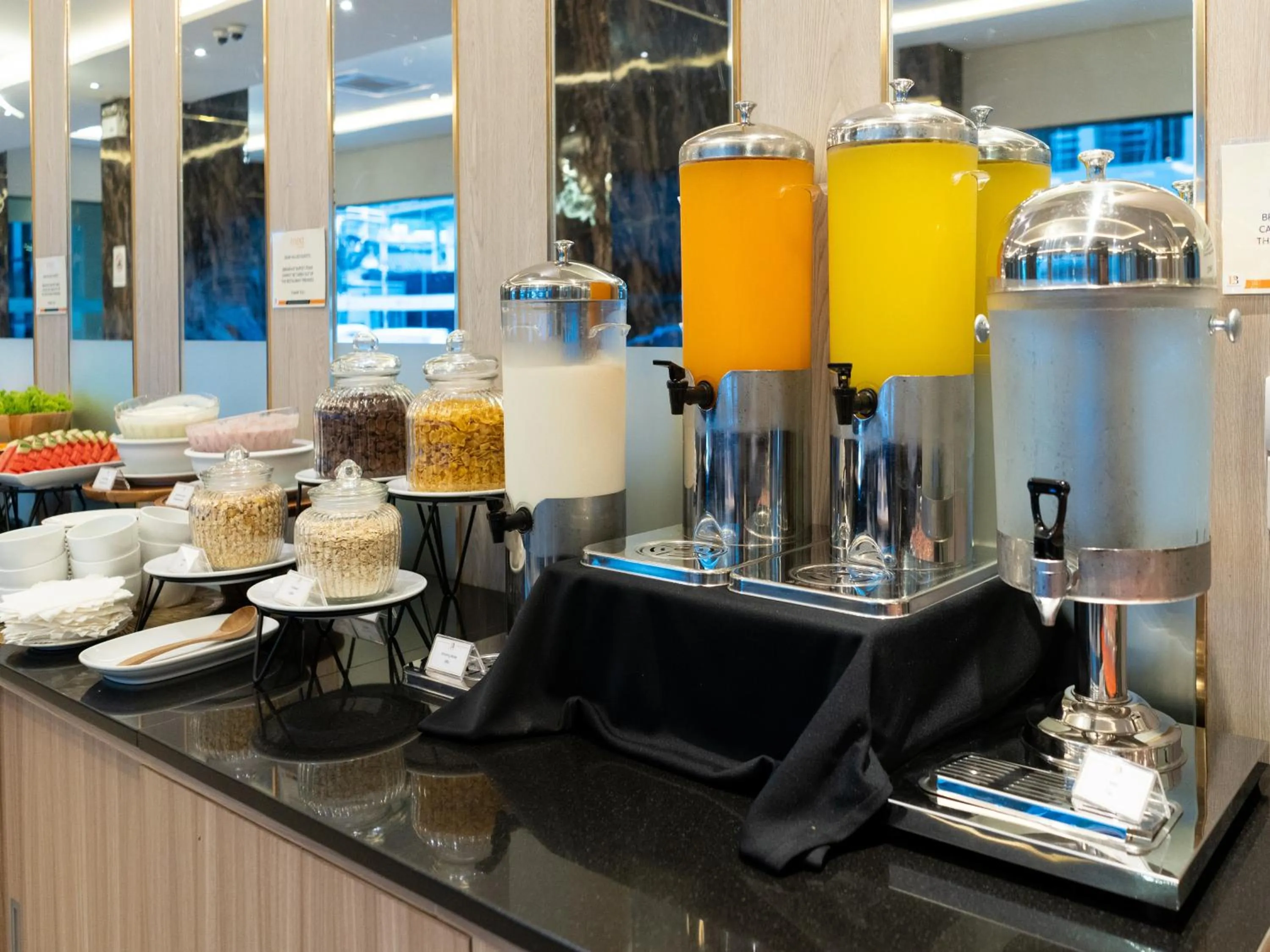 Breakfast in Patong Bay Residence