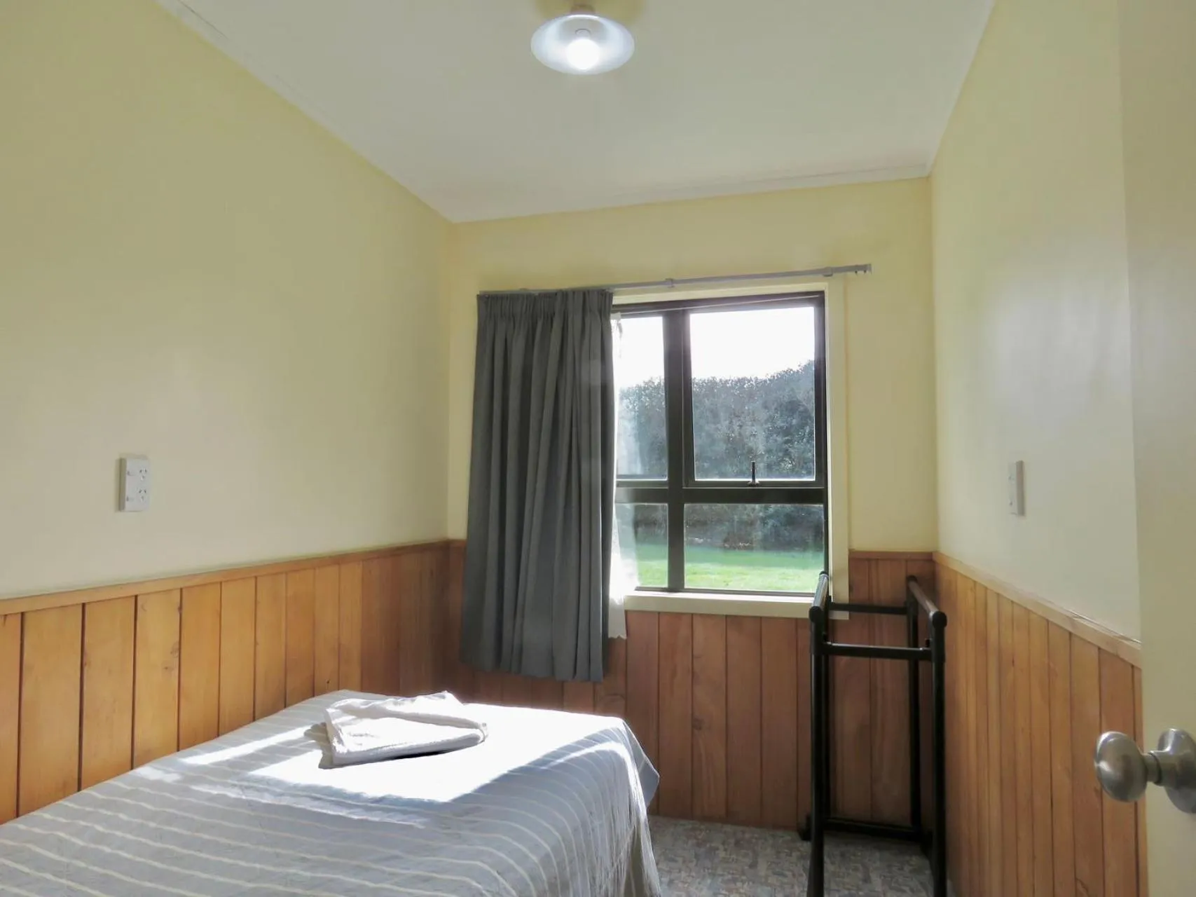 Bed in Mystery Creek Motel