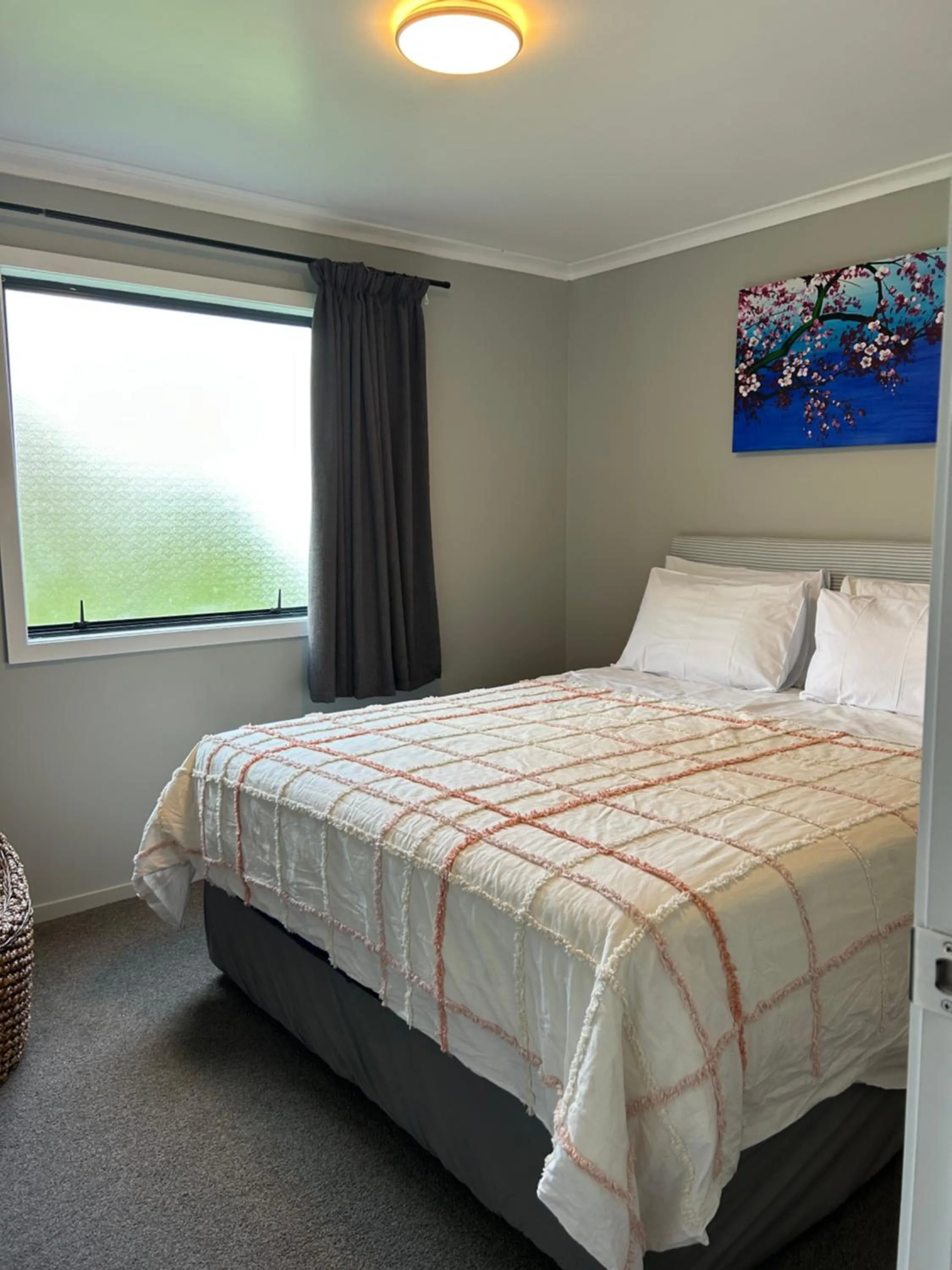 Bed in Mystery Creek Motel