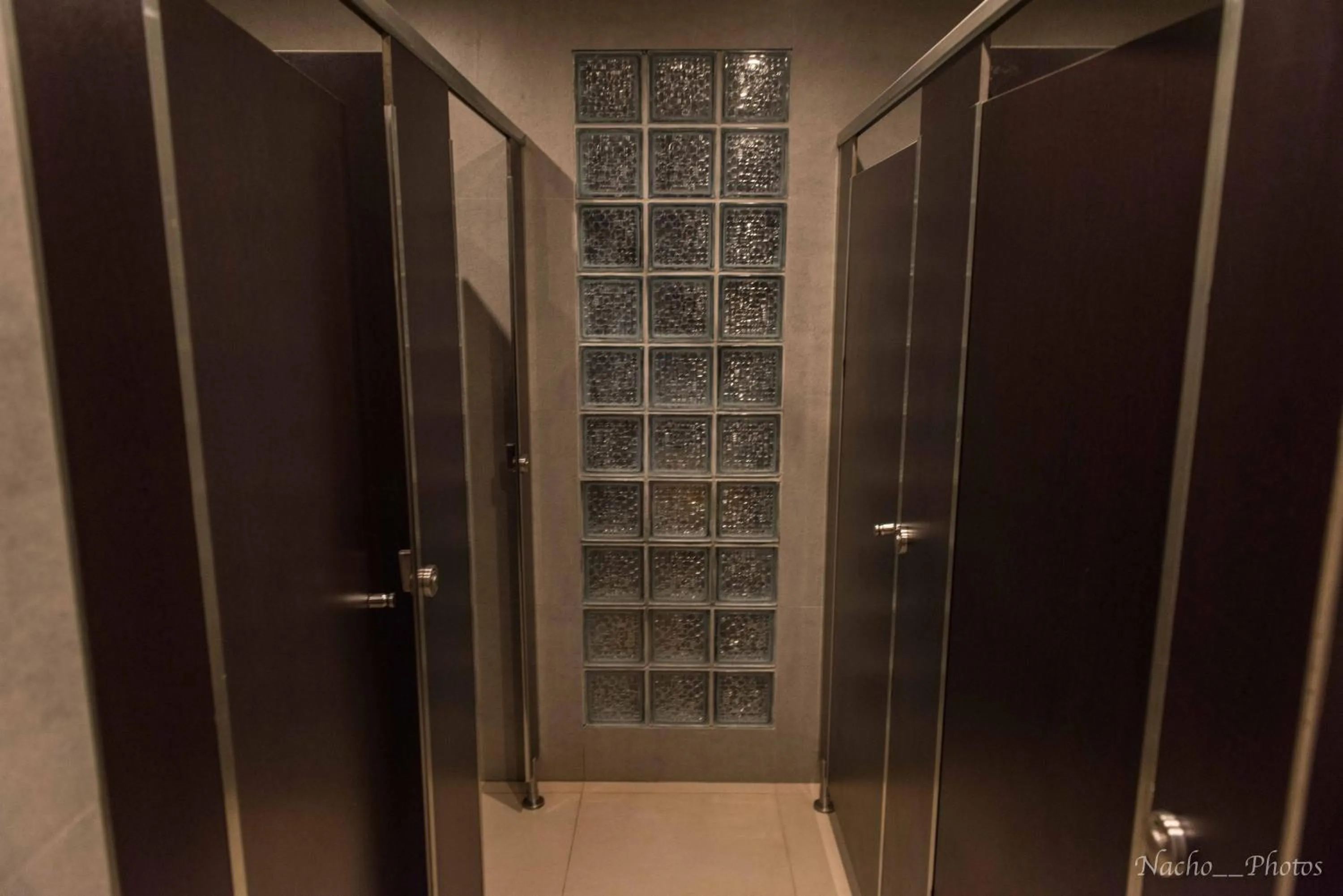 Bathroom in Kame House Hostel