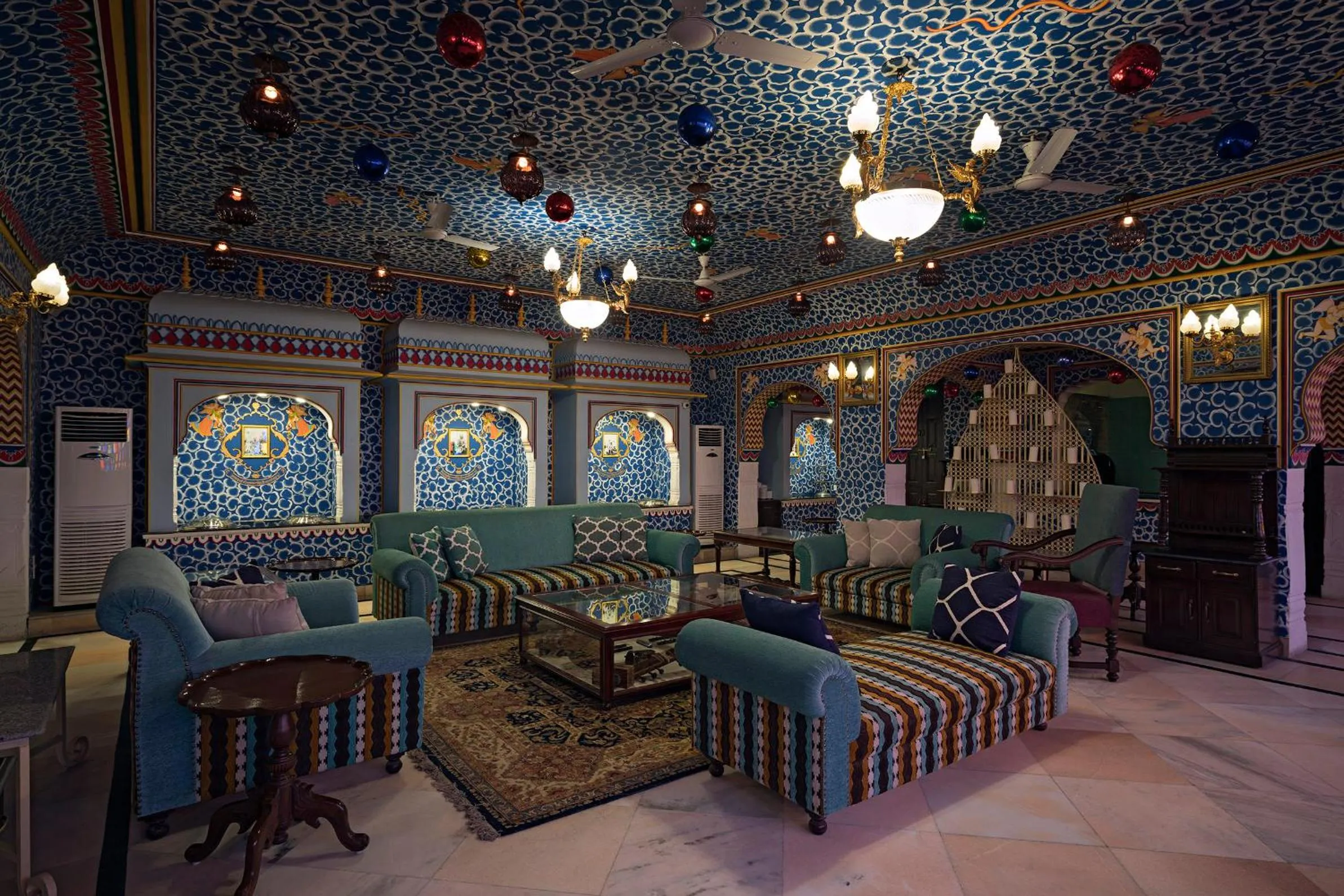 Lounge or bar in Alsisar Mahal- Heritage Hotel