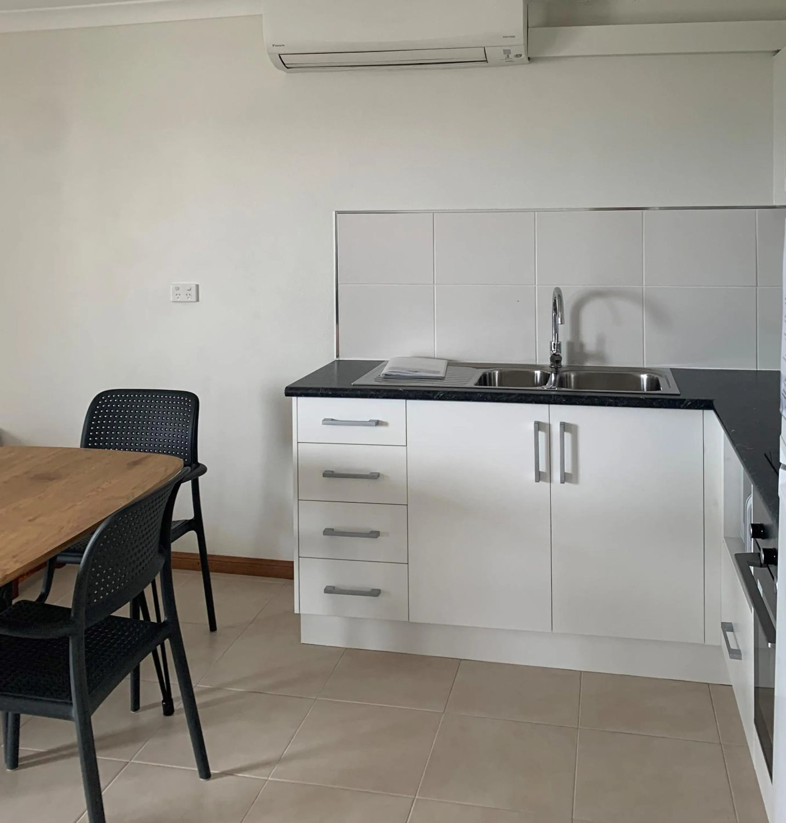 kitchen in Airlie Beach Apartments