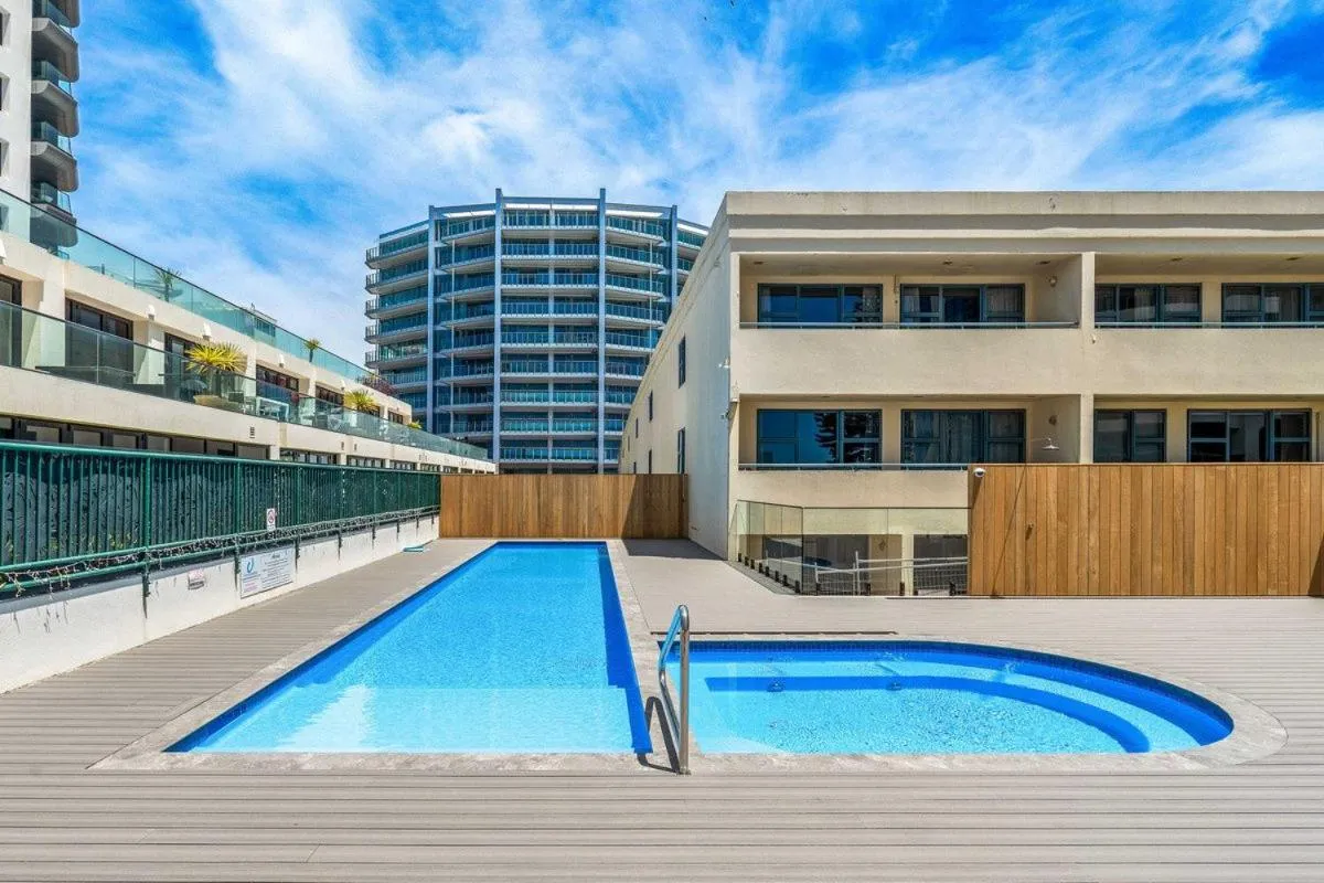 Oceanside Resort & Twin Towers