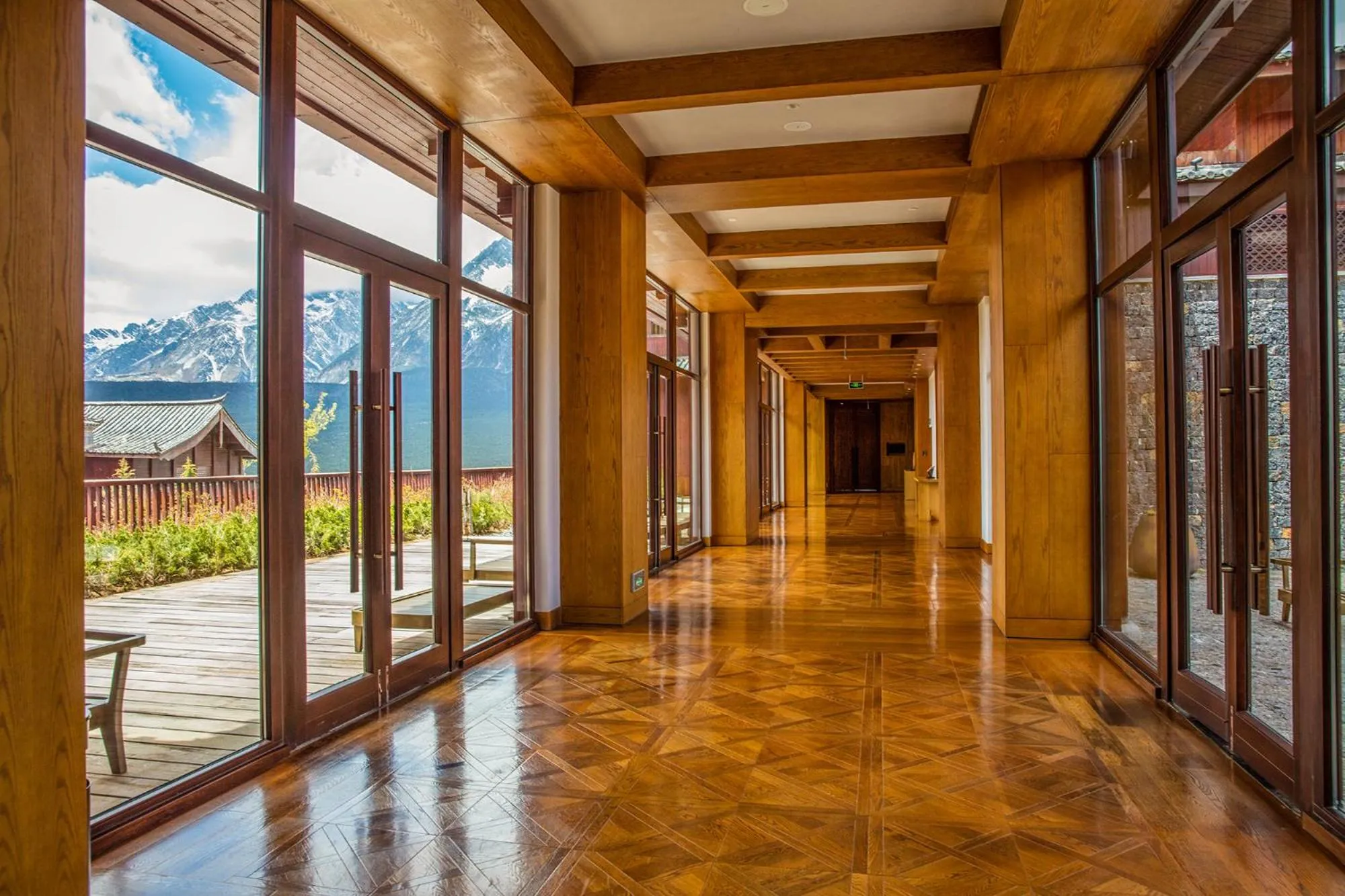 Property building in Jinmao Pureal Mountain Liiang