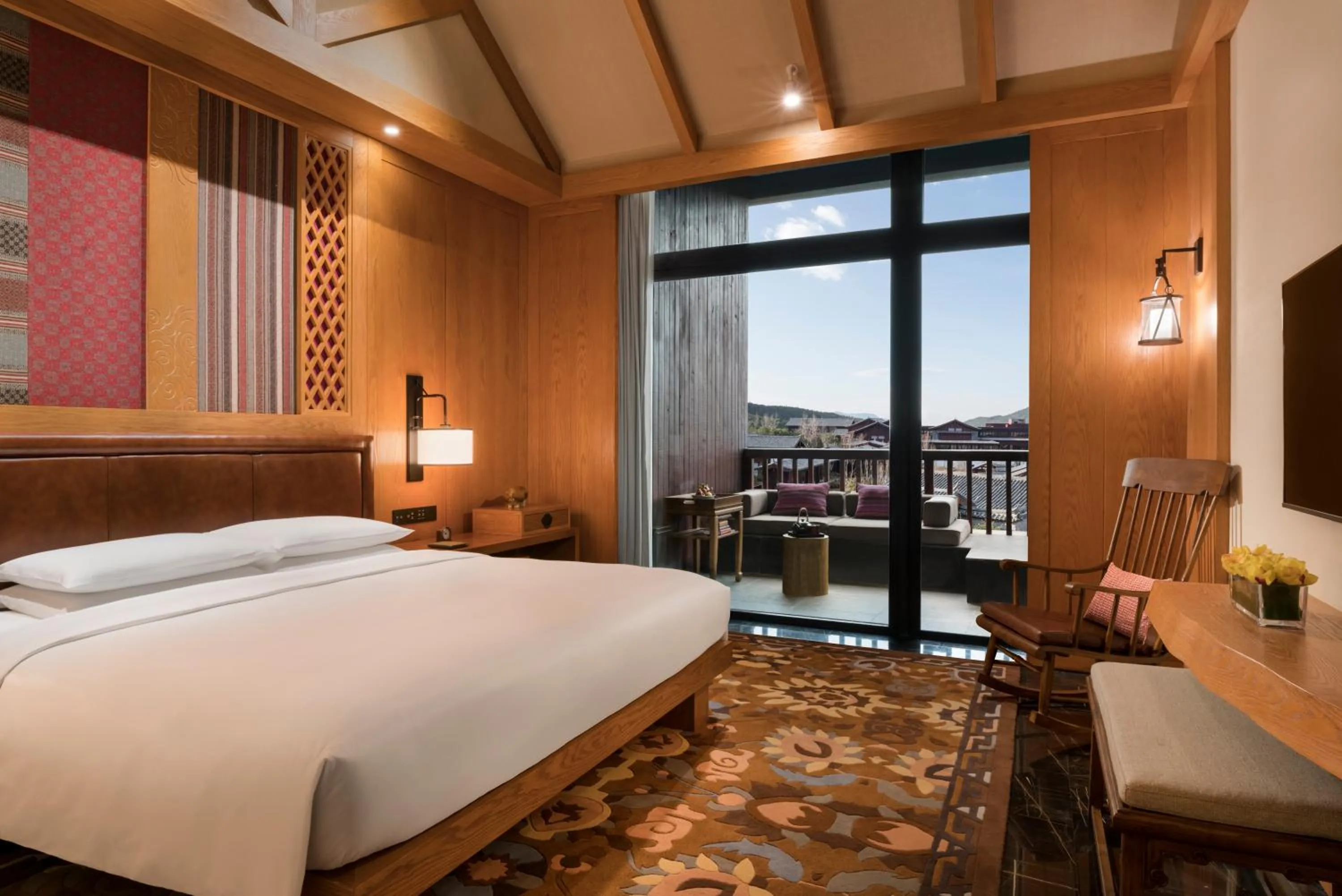 Bedroom, Bed in Jinmao Pureal Mountain Liiang