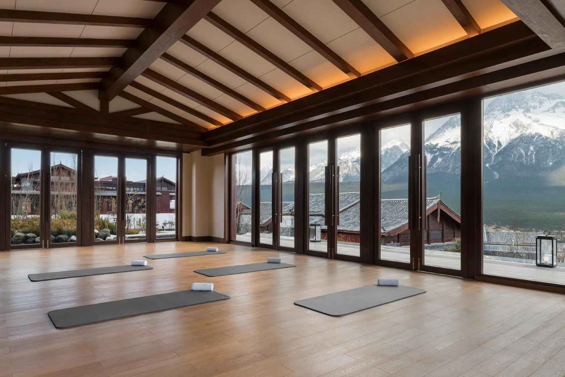 Natural landscape in Jinmao Pureal Mountain Liiang