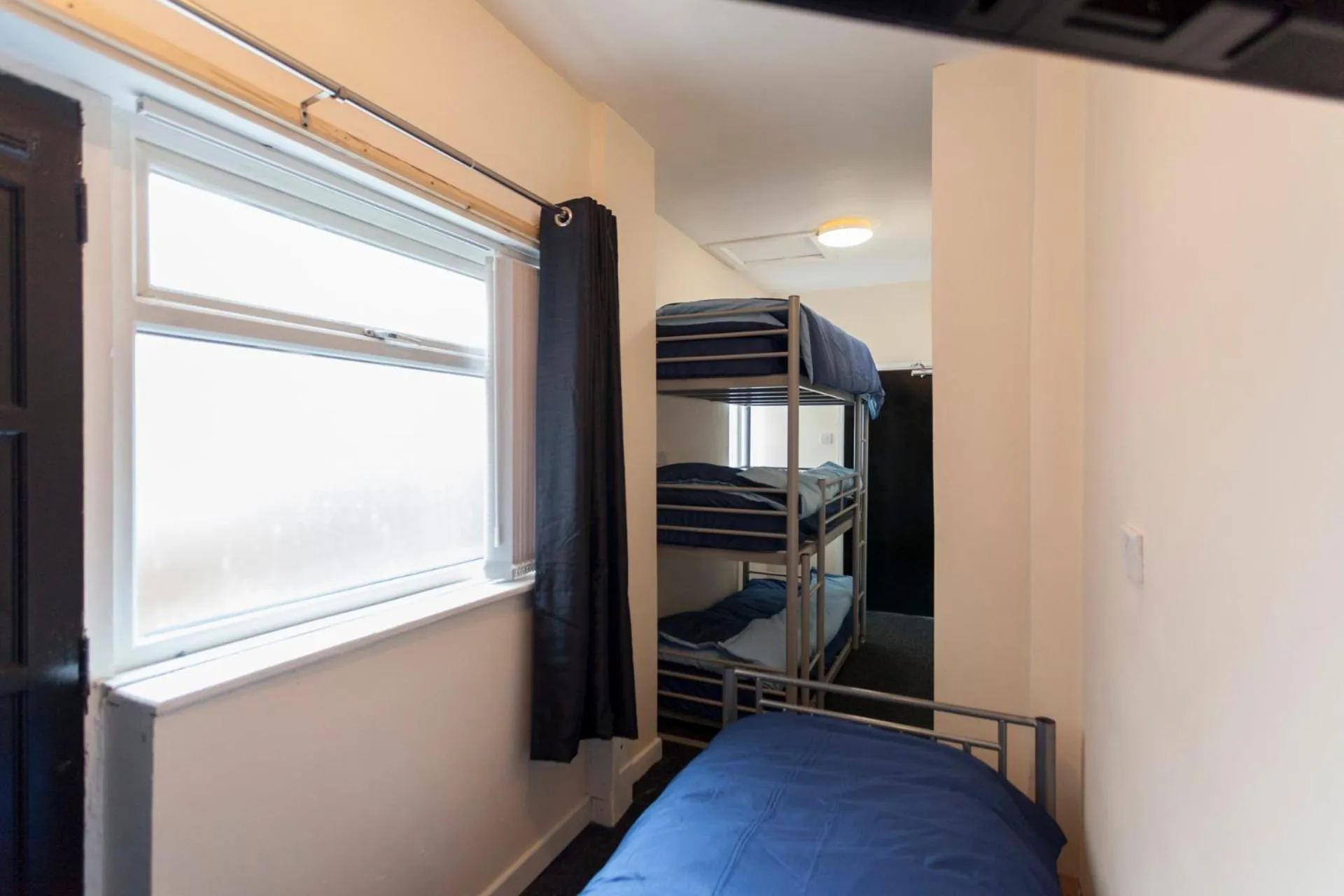 Bed in Fenham Hotel express