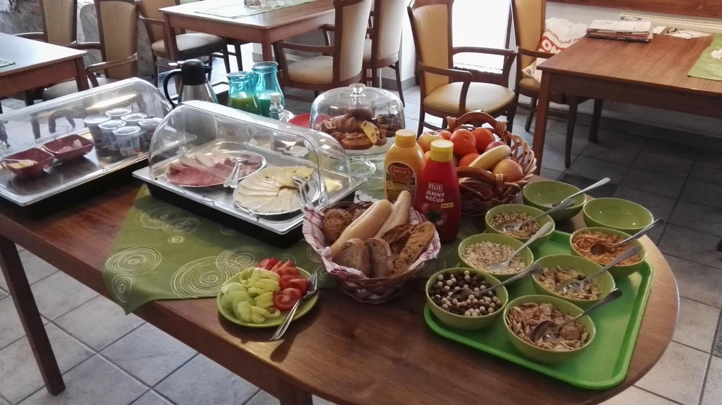 Buffet breakfast in Penzión Pleso