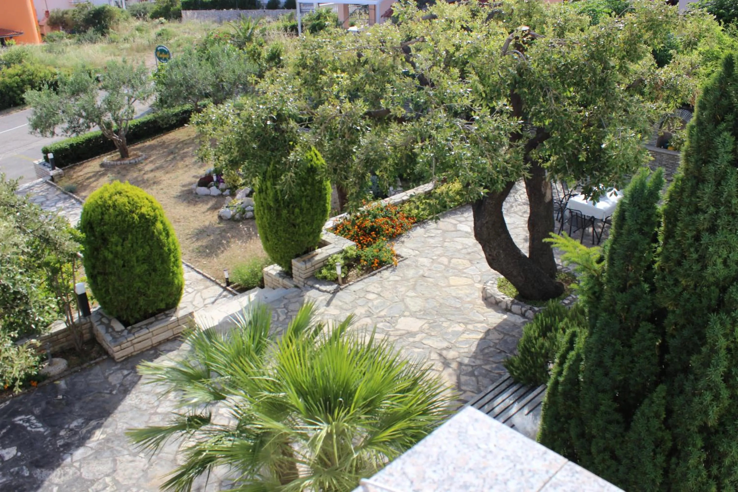 Garden in Apartments Čuljak Rab