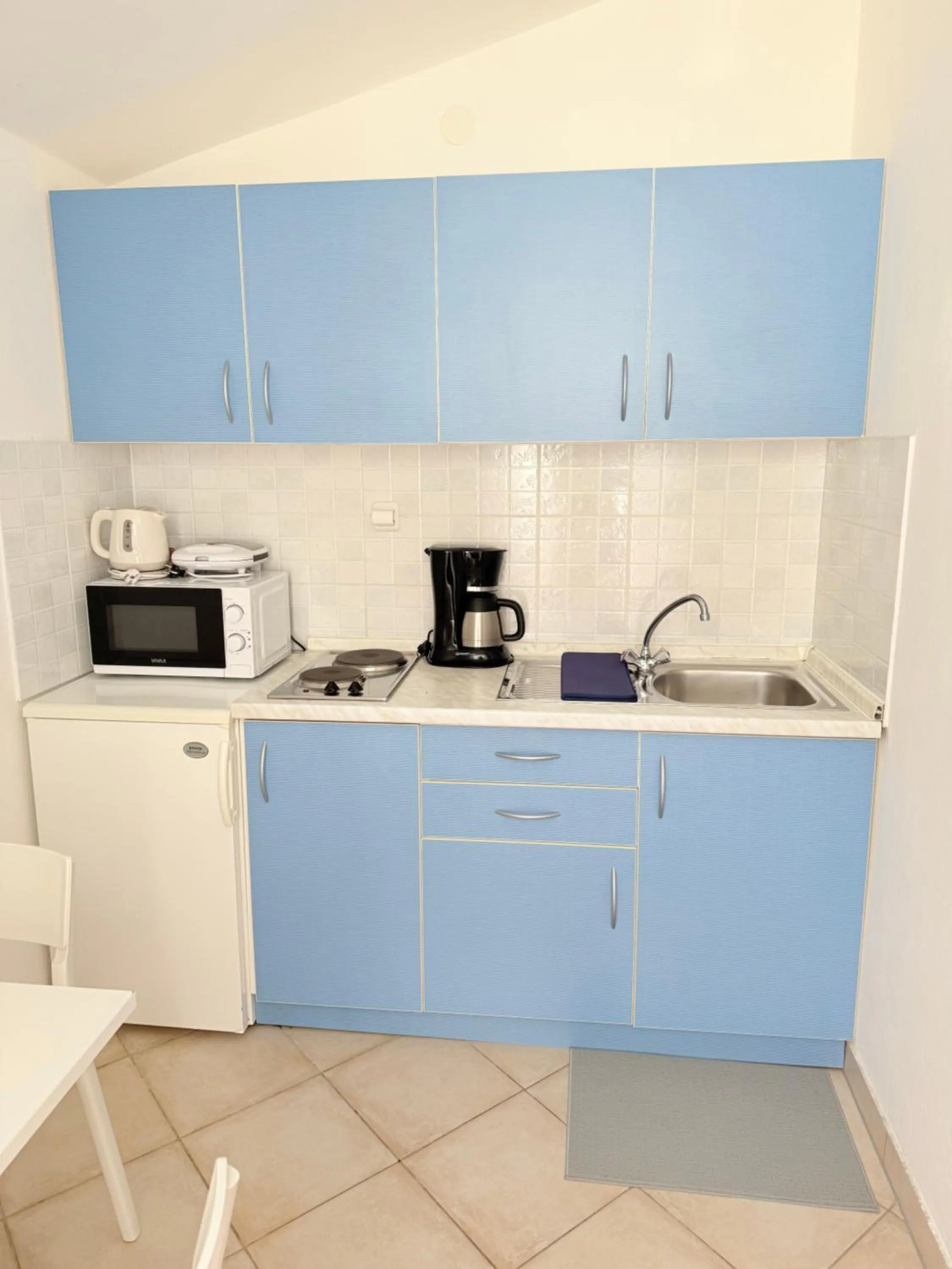 Kitchen or kitchenette in Apartments Čuljak Rab