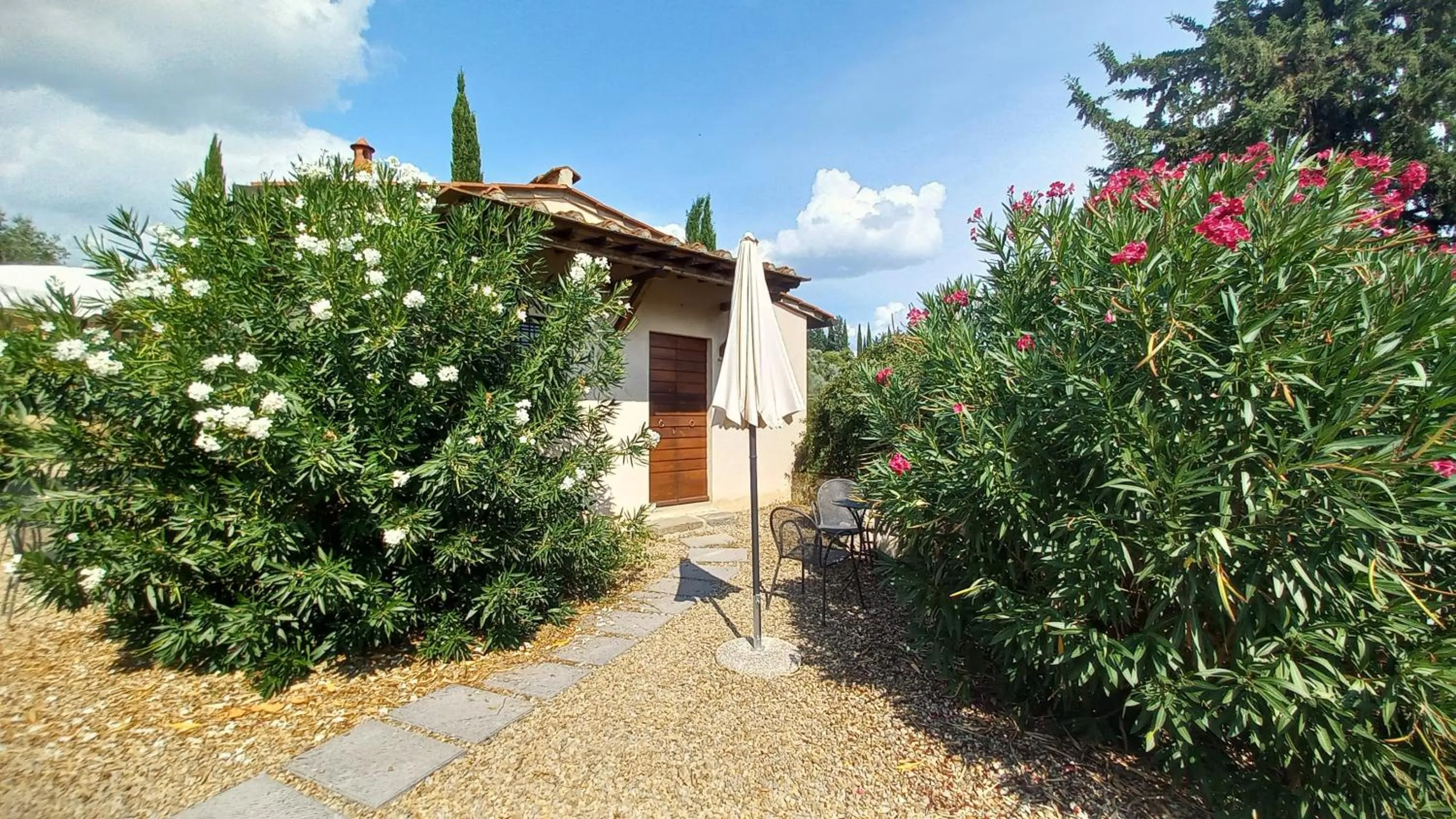 Property building in Borgo Bottaia