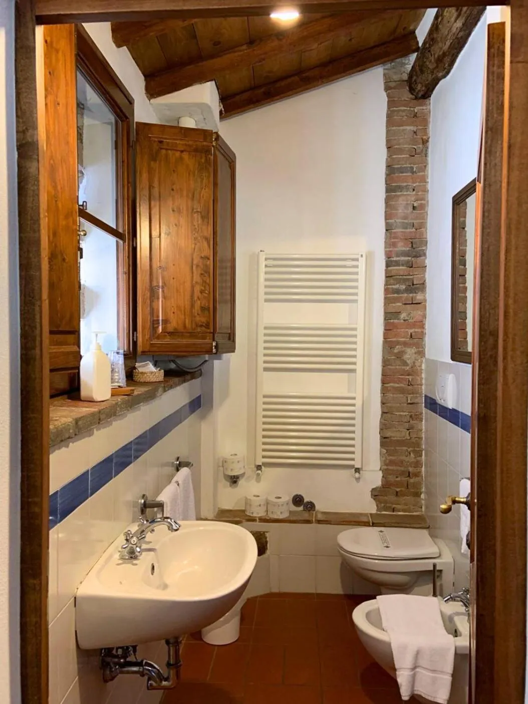 Bathroom in Borgo Bottaia