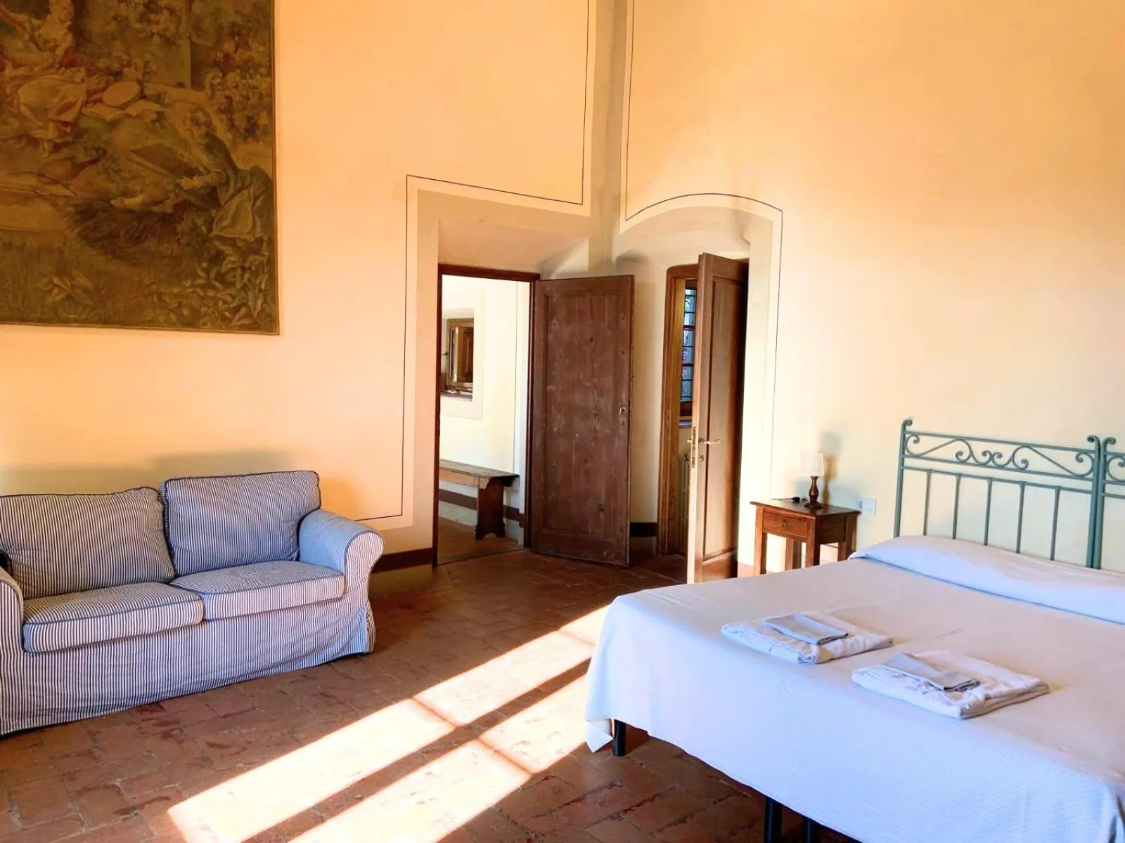 Bedroom in Borgo Bottaia