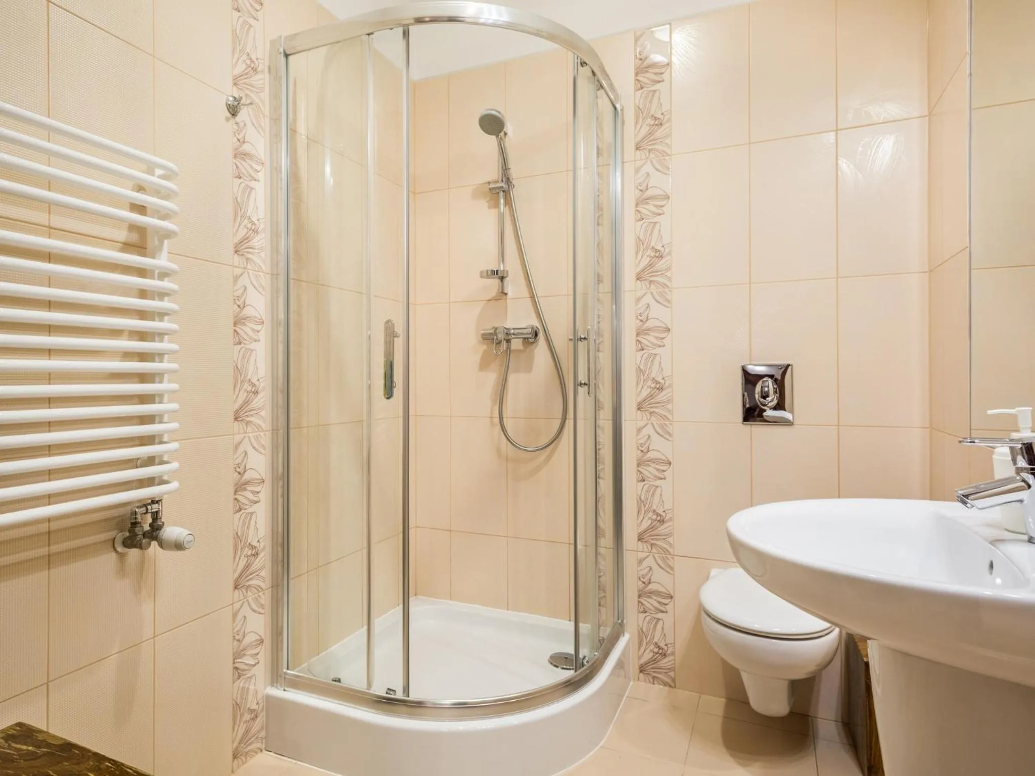 Bathroom in TatryTOP Radowid basen sauna