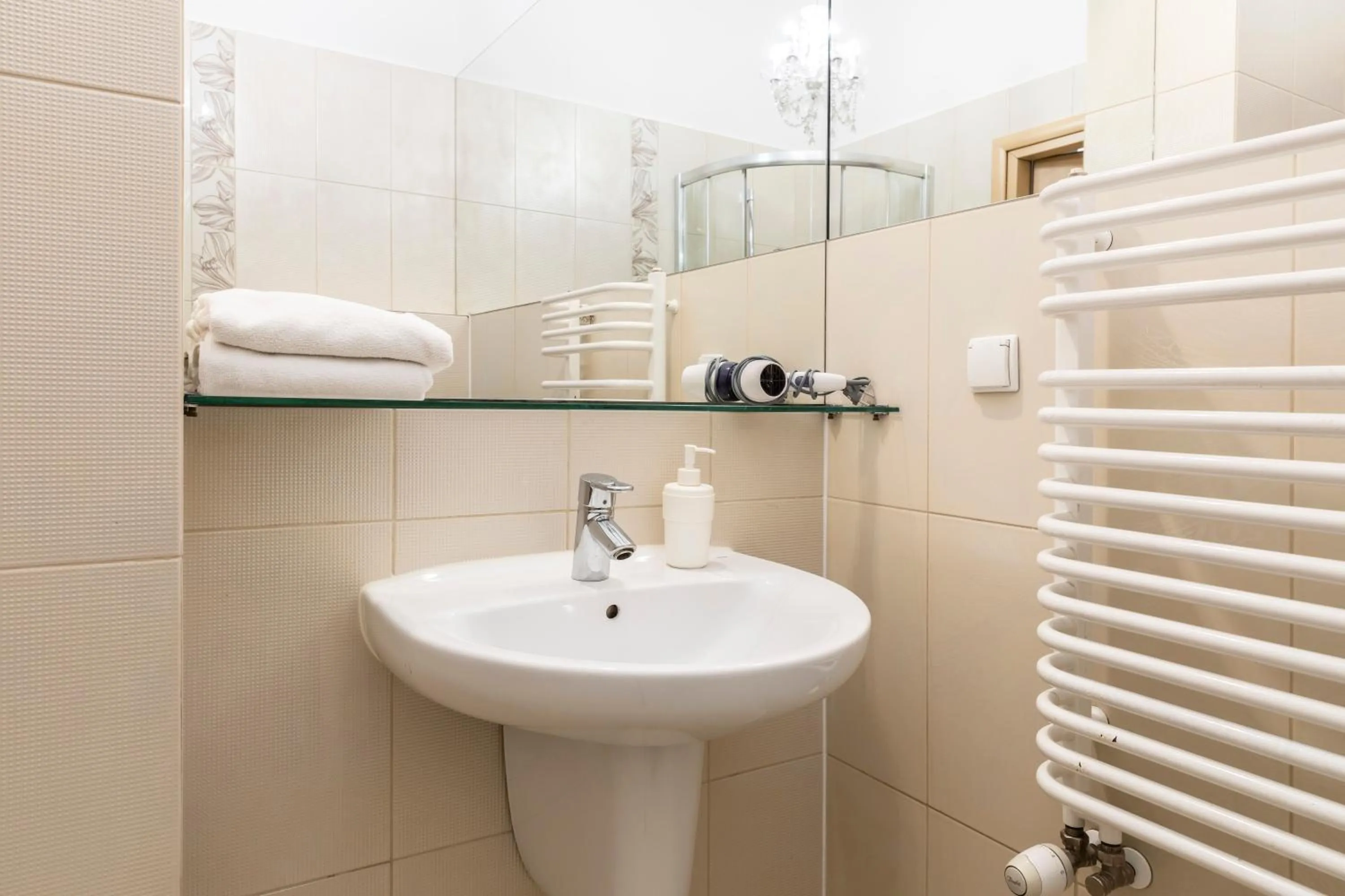 Bathroom in TatryTOP Radowid basen sauna