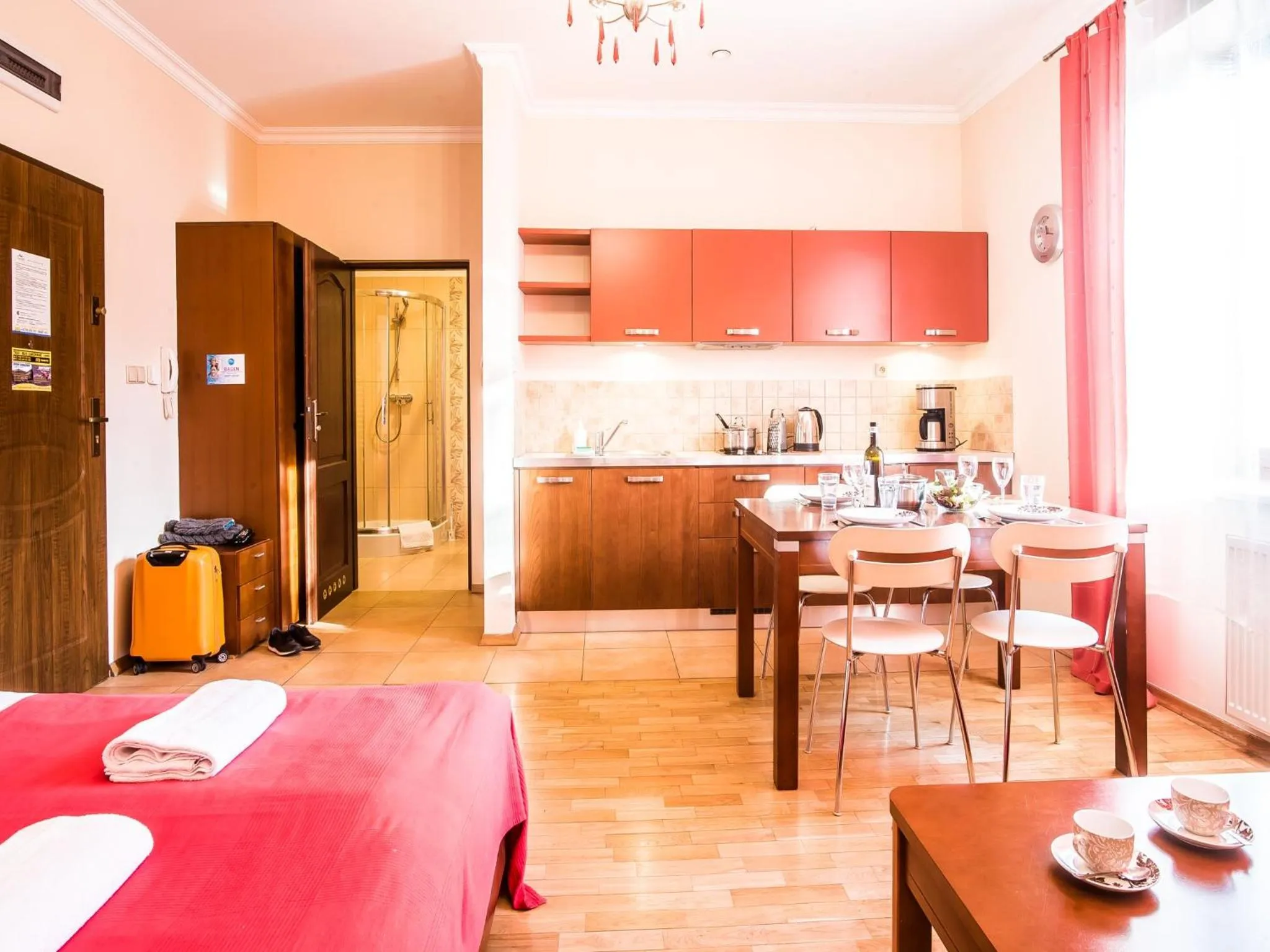 Kitchen or kitchenette, Bed in TatryTOP Radowid basen sauna