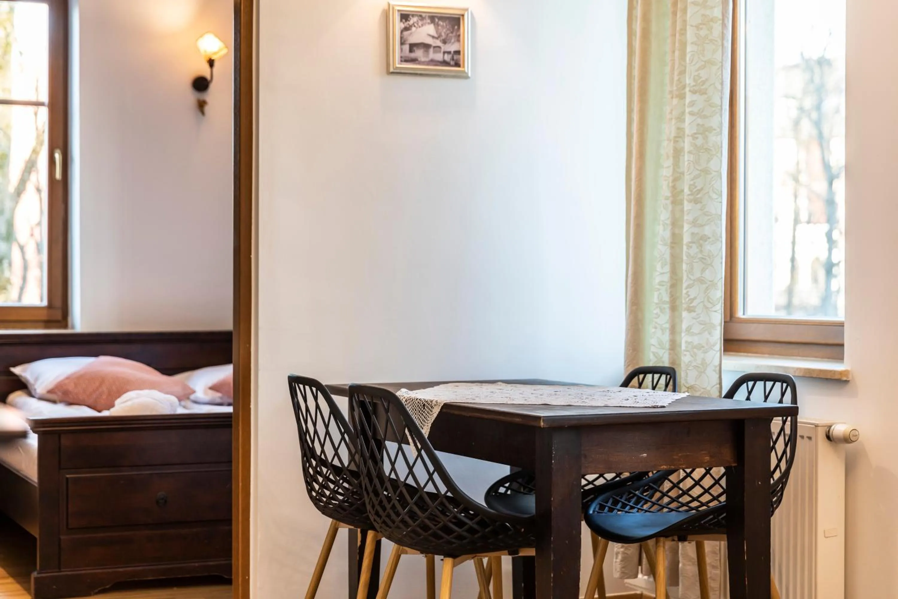 Dining area, Bed in TatryTOP Radowid basen sauna