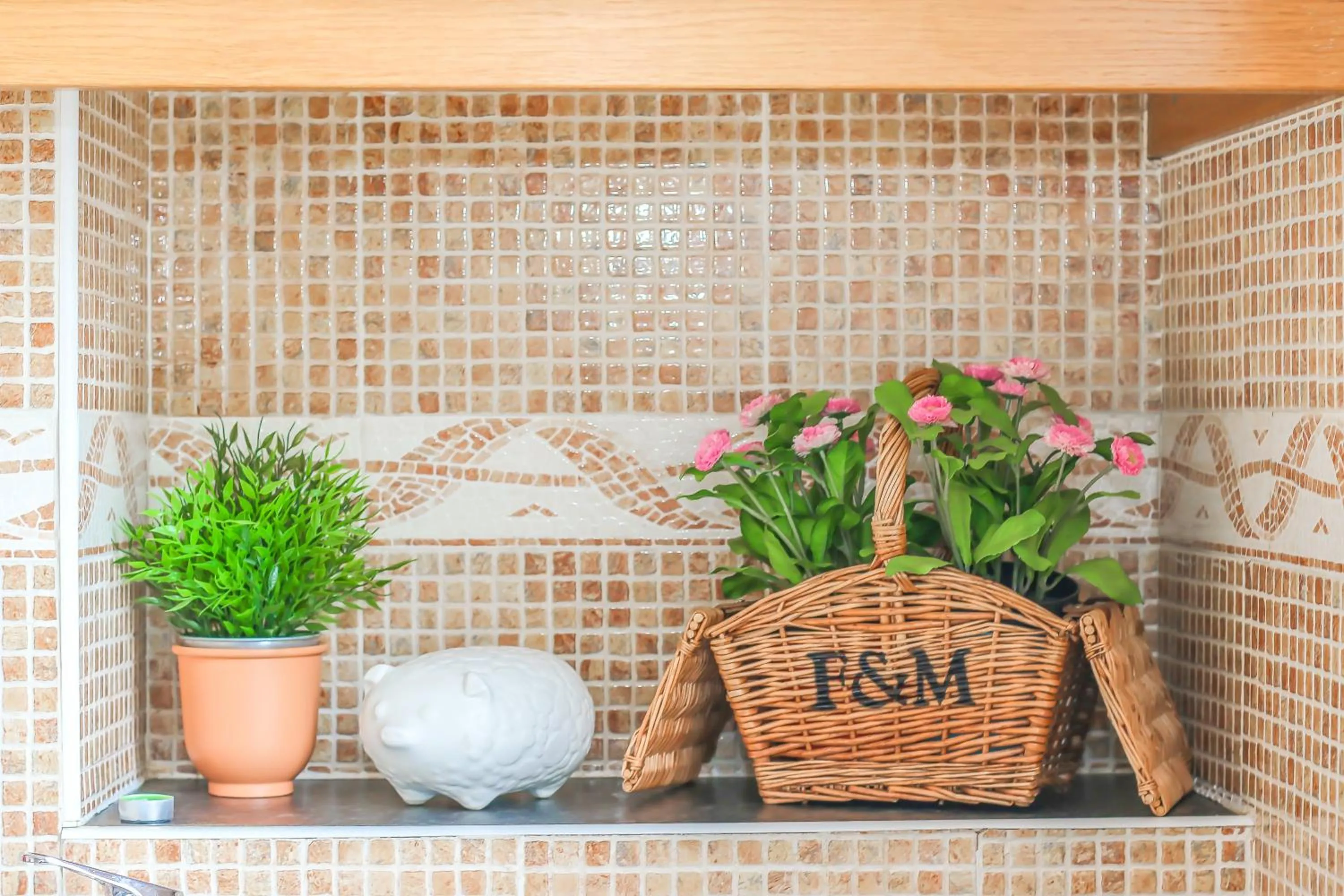 Decorative detail in City view flat @ Liverpool st.