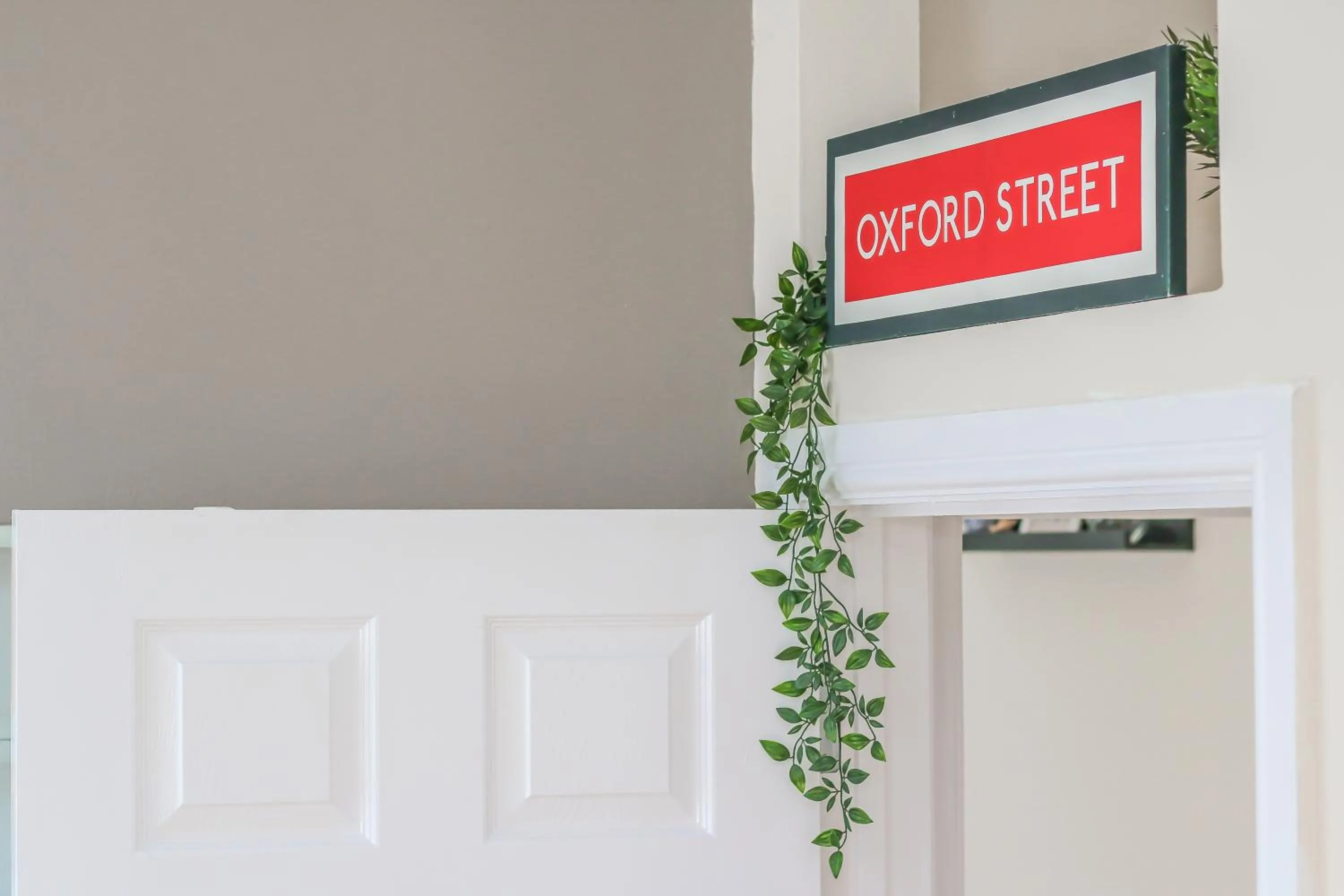 Decorative detail in City view flat @ Liverpool st.