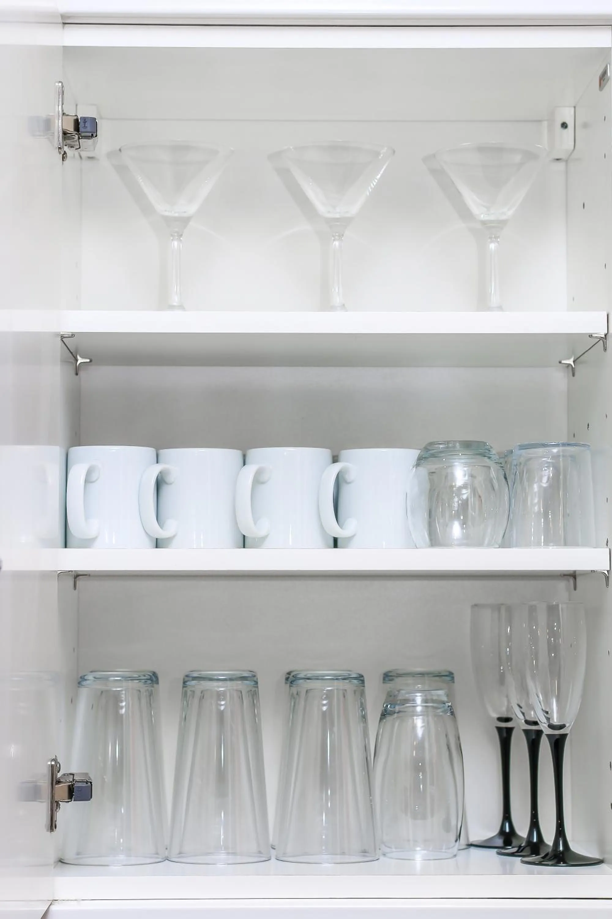 Kitchen or kitchenette in City view flat @ Liverpool st.